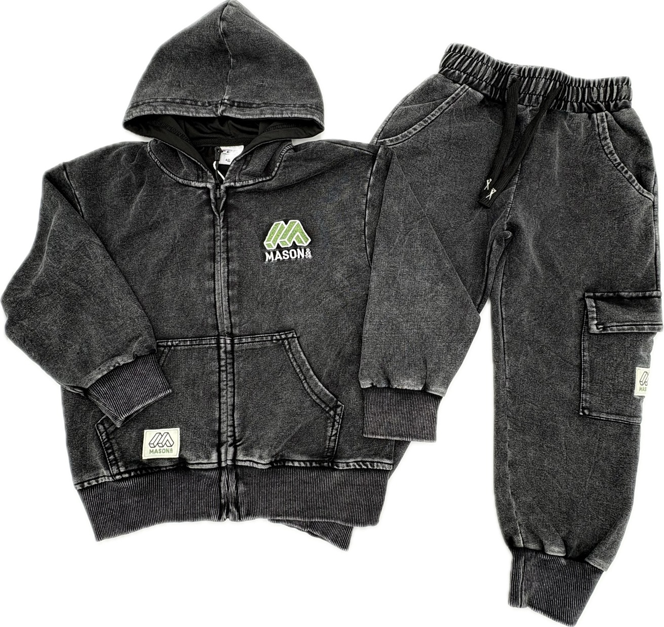 Dres chłopięcy czarny dekatyzowany F-26 112/128