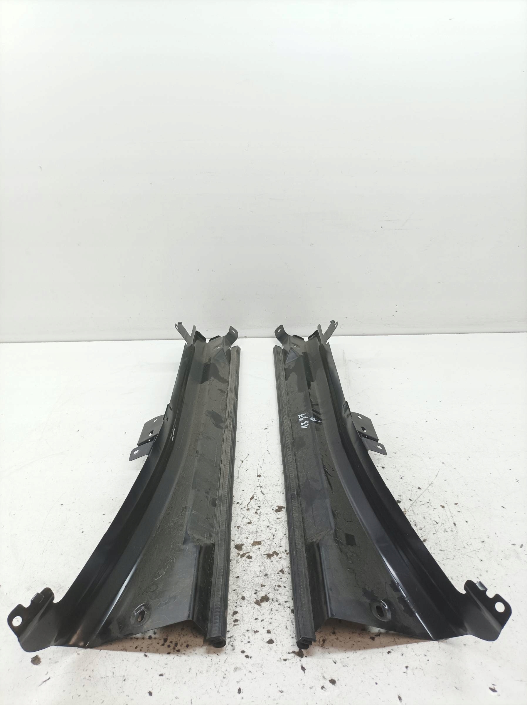 cover window PROWADNICA door right left KPL MK2 Ford Transit Connect II