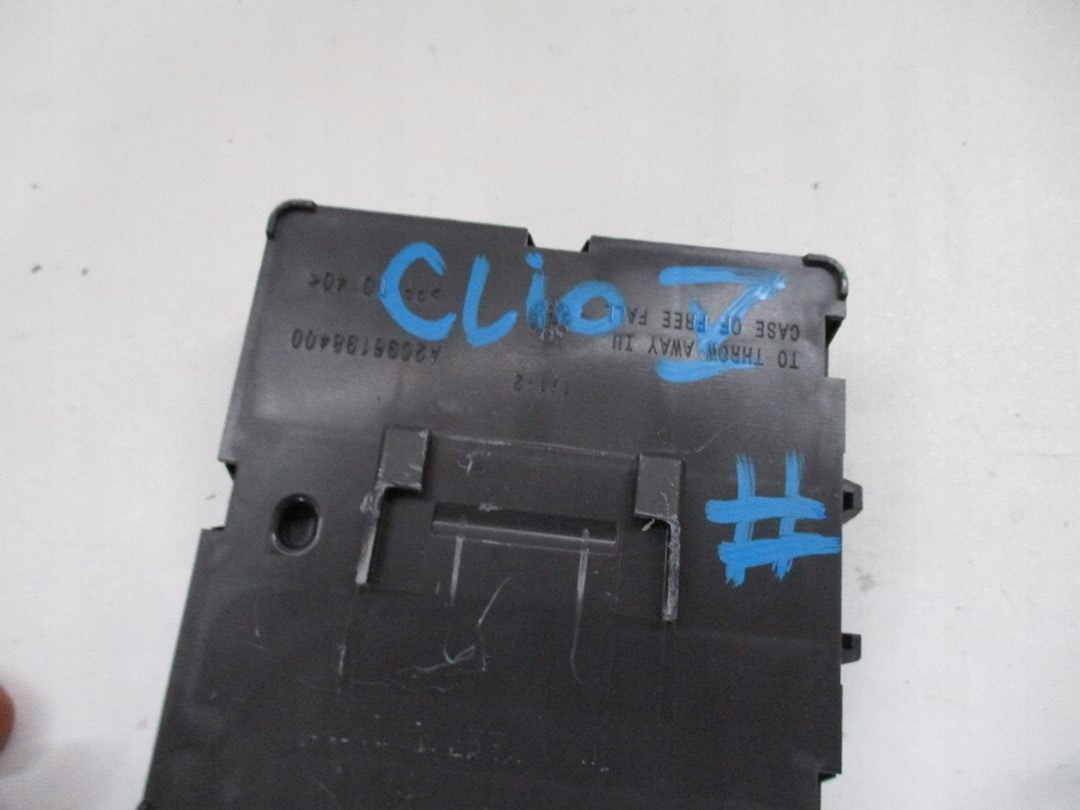 module control unit RENAULT CLIO V 1,0TCE 285907043R