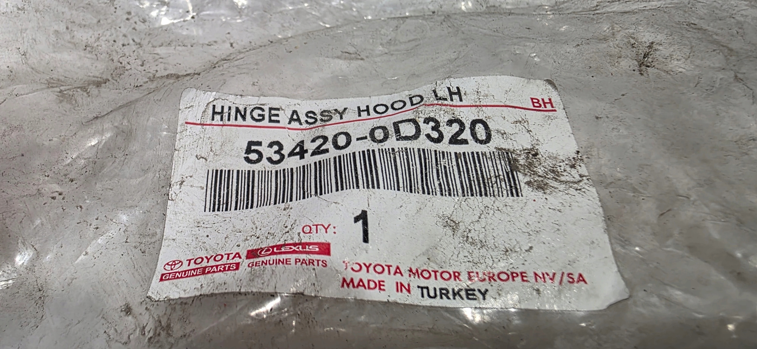hinge bonnets left front TOYOTA YARIS III 11-20 new original 53420-0D320