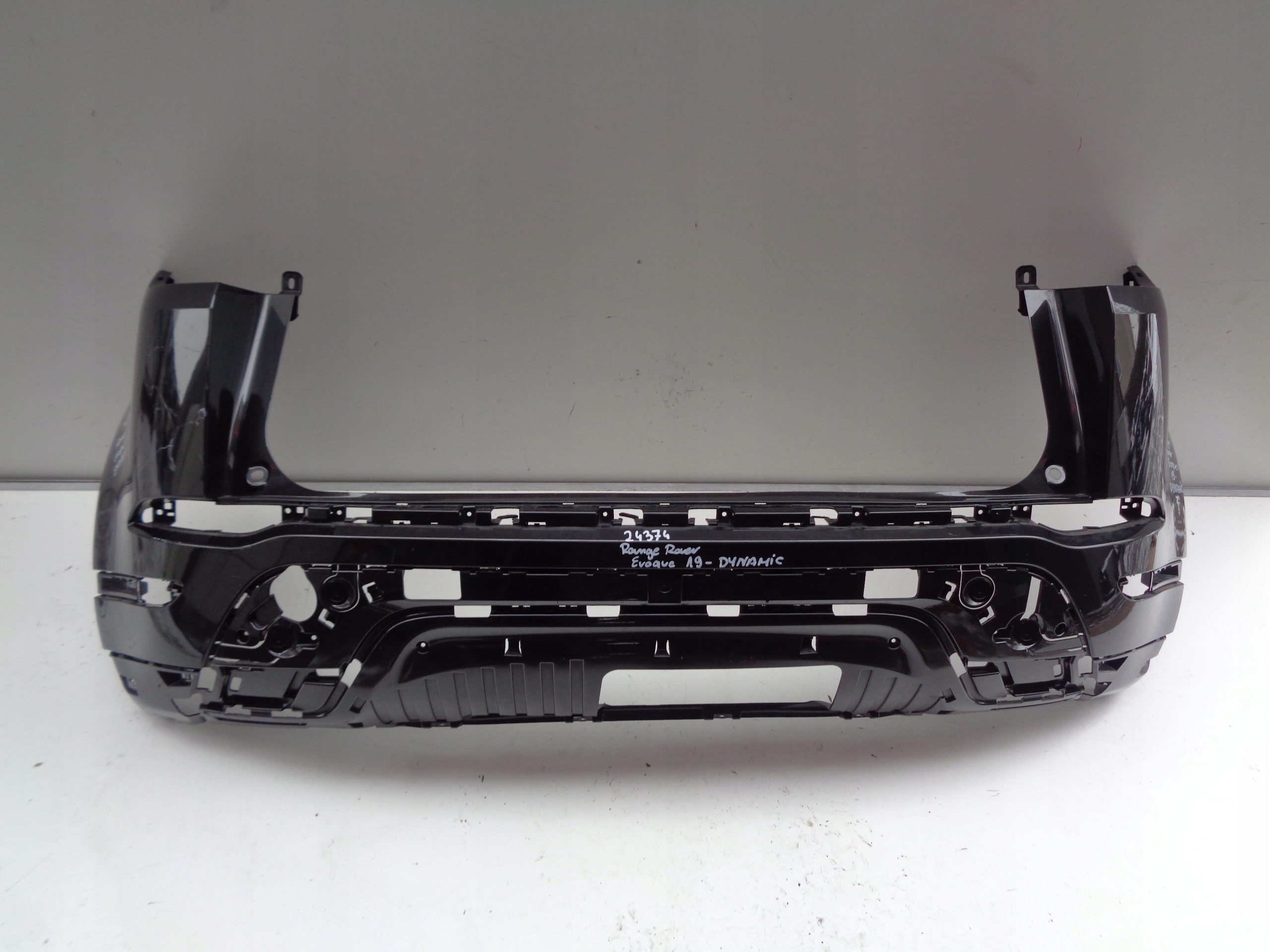 bumper rear RANGE ROVER EVOQUE II 19- DYNAMIC