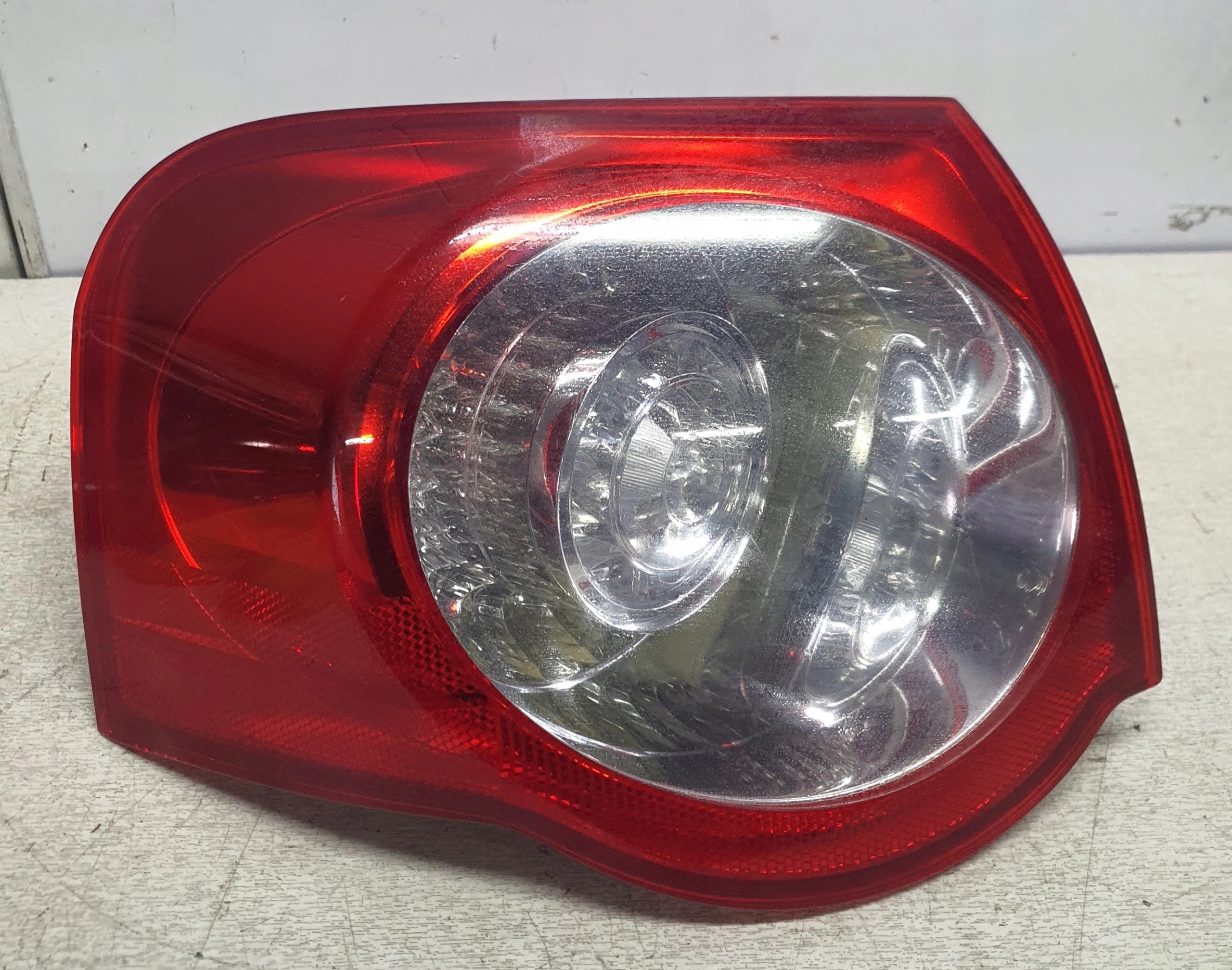 light rear left rear part VW VOLKSWAGEN PASSAT B6 KOMBI 05