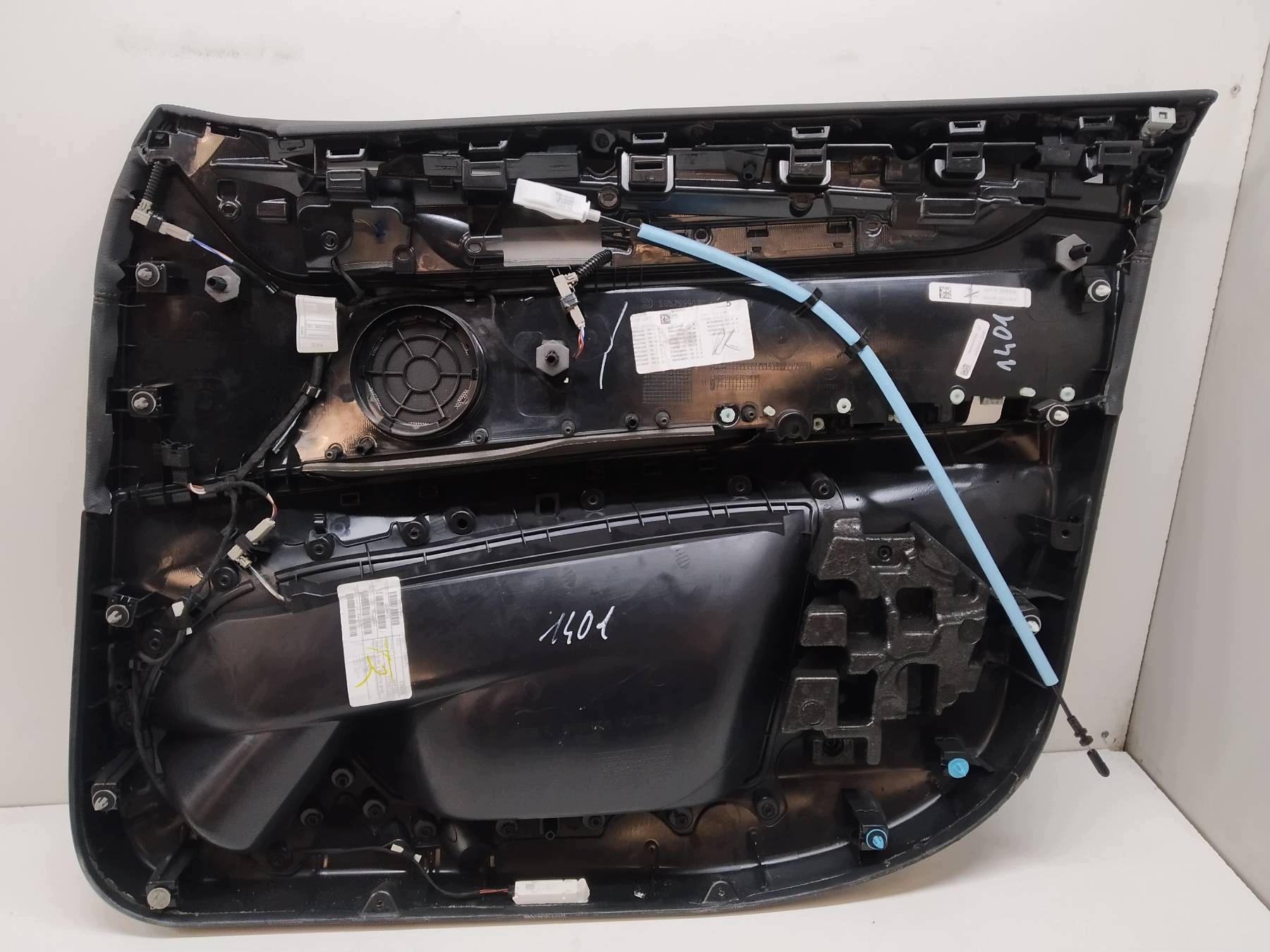 upholstery side left front driver´s leather Bmw X6 II (2014-2019) F16