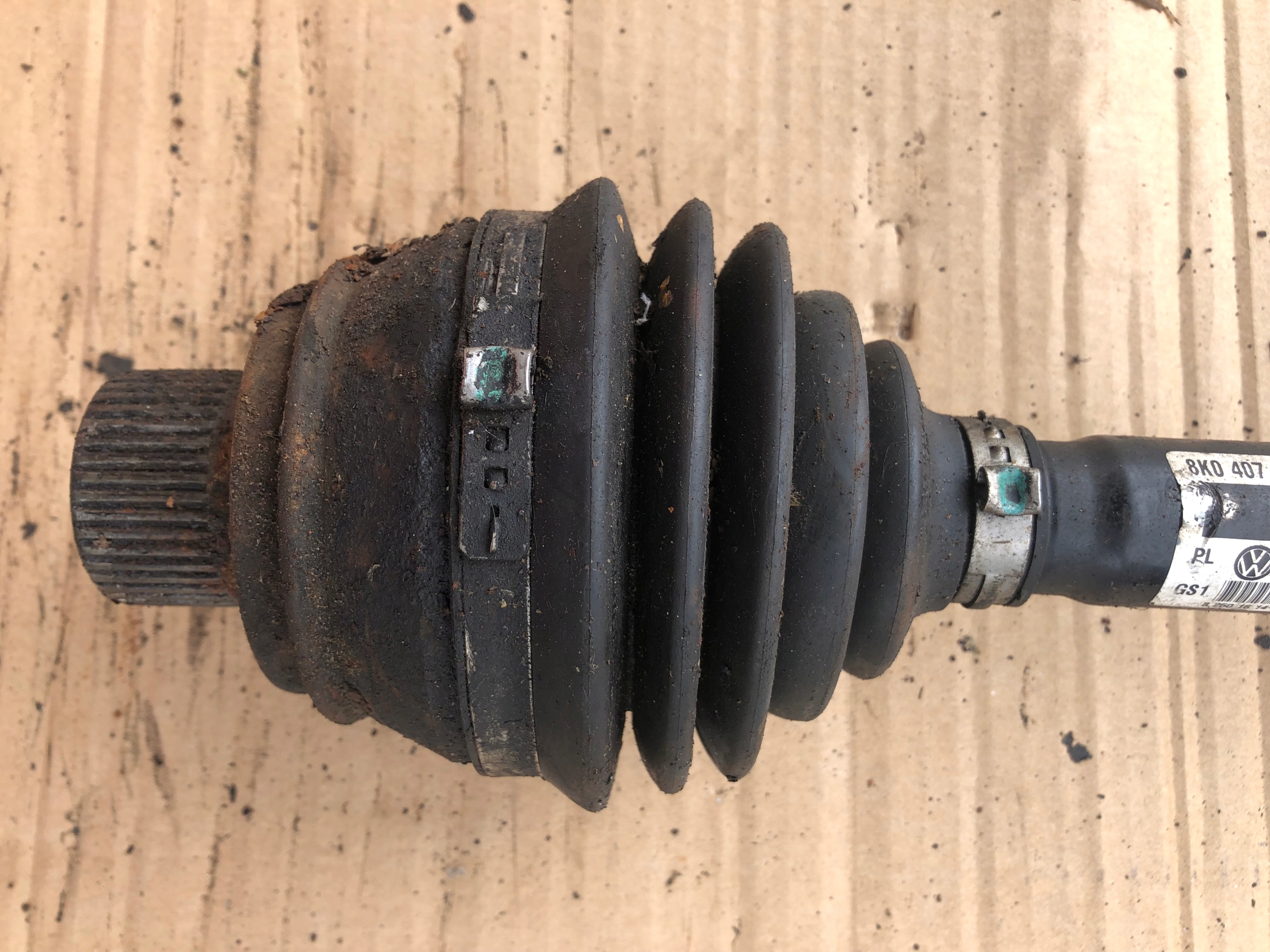 semi-axis left right AUDI A4 B8 8K0407271Q