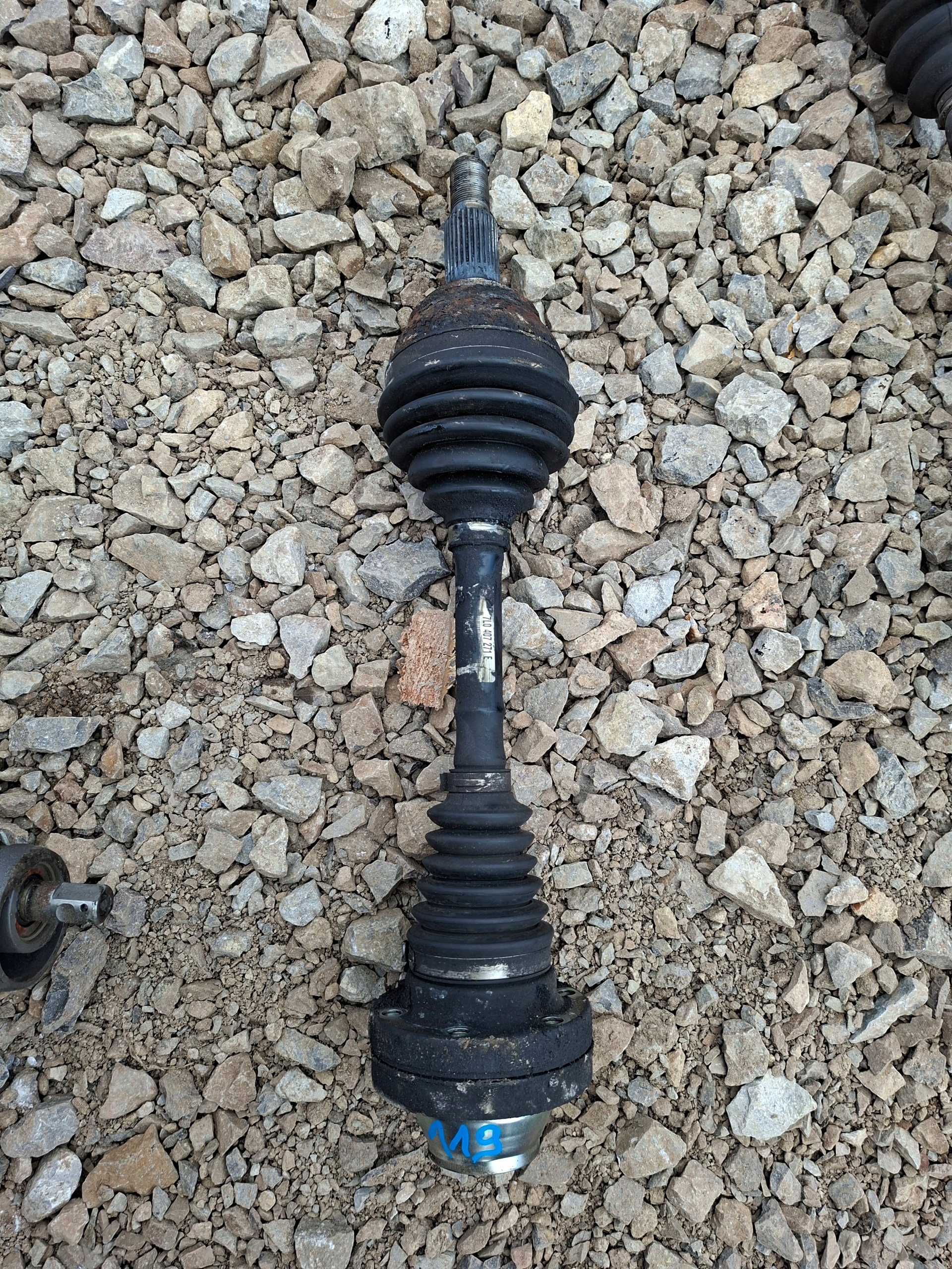 semi-axis right front AUTOMAT AUDI Q7 4L 3.0 TDI 7L0407271E