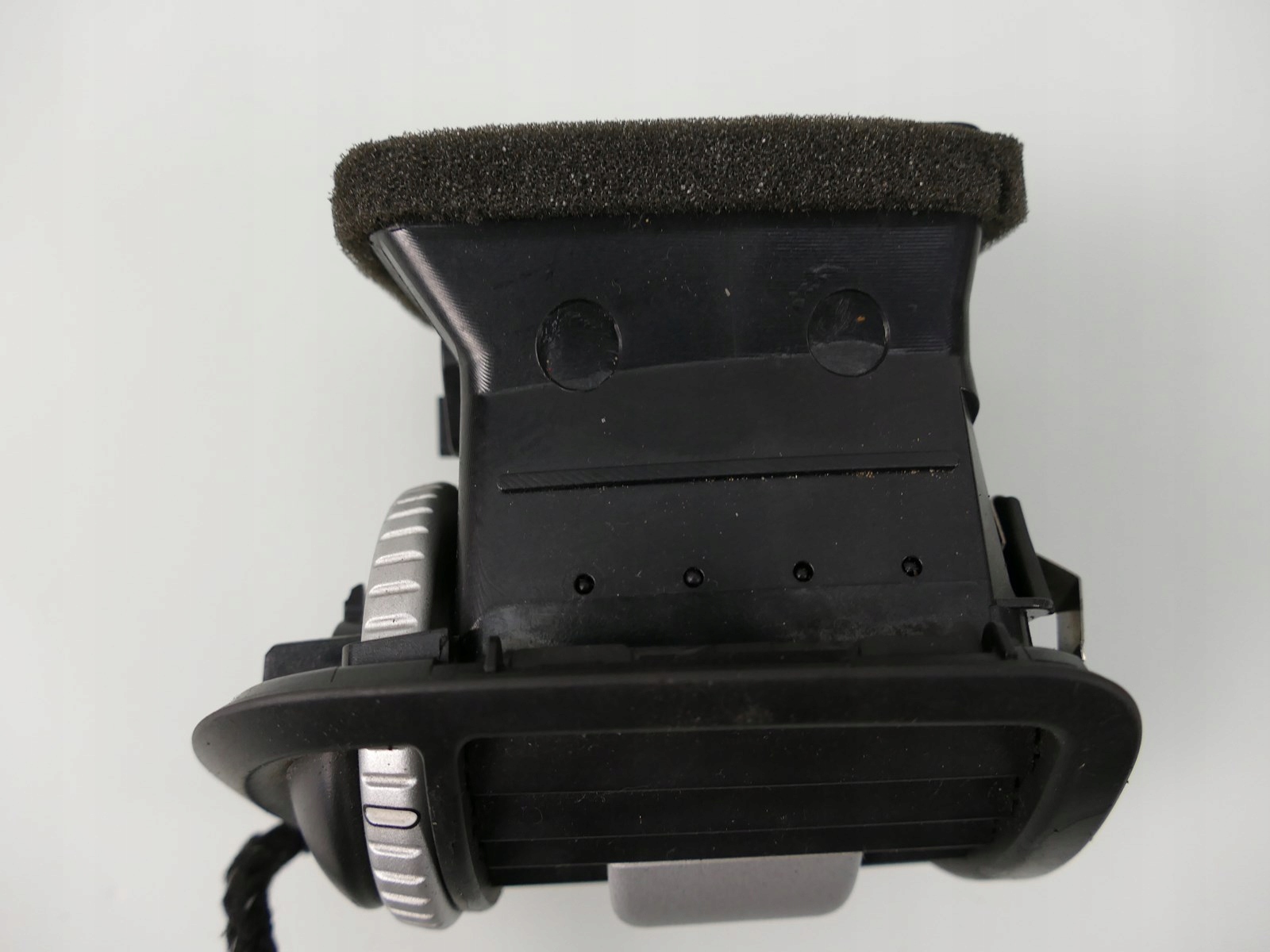 PORSCHE CAYENNE and 9P grid air conditioning devices left