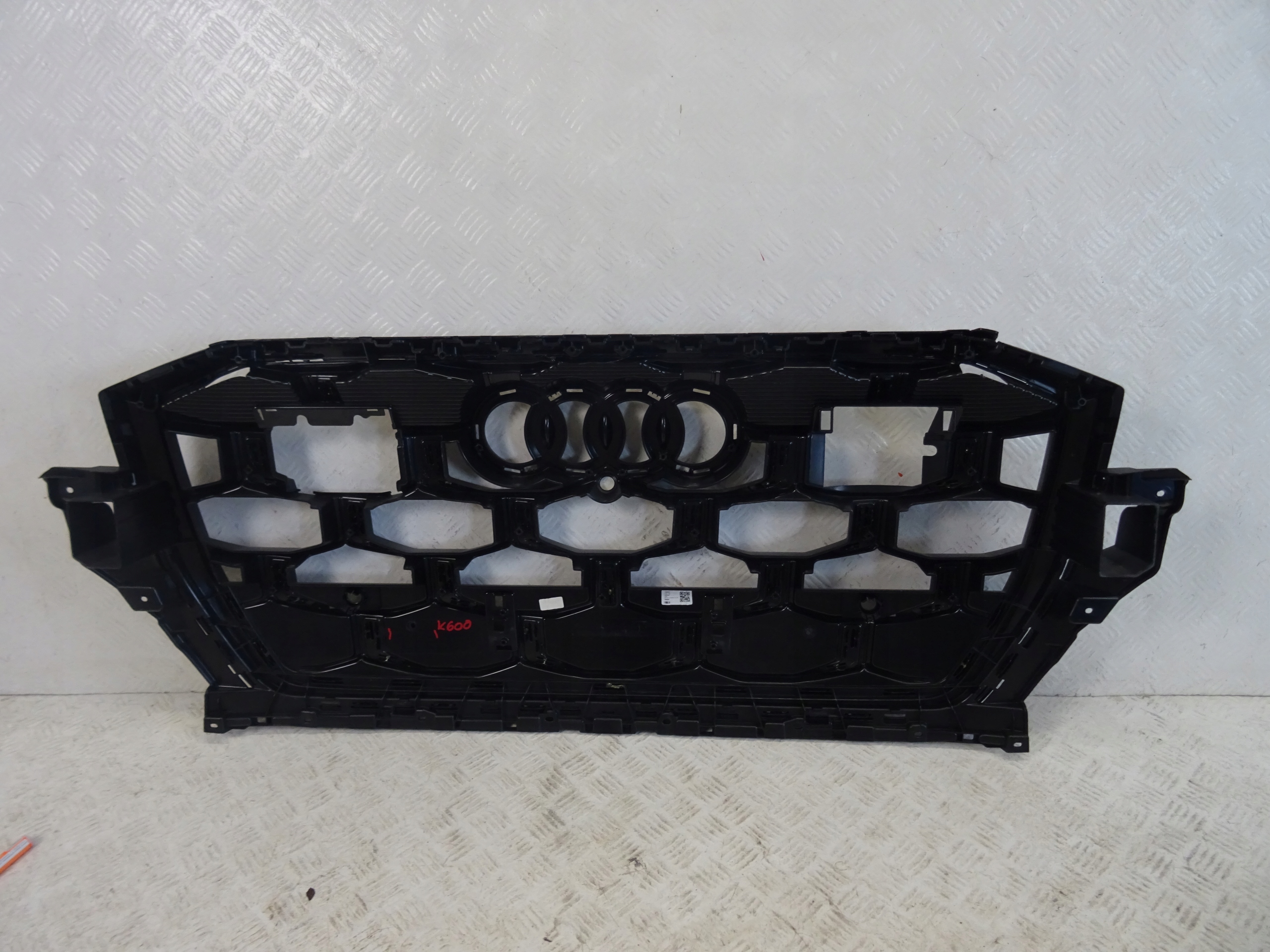grill grille front front AUDI Q7 4M LIFT 4M0853651BD