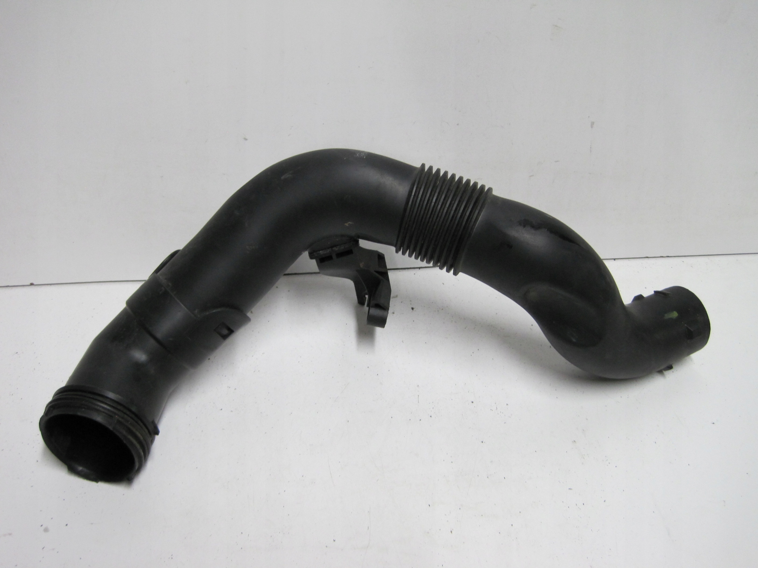 trouba hadice intercoolera CITROEN DS7 1,6THP 9820908580