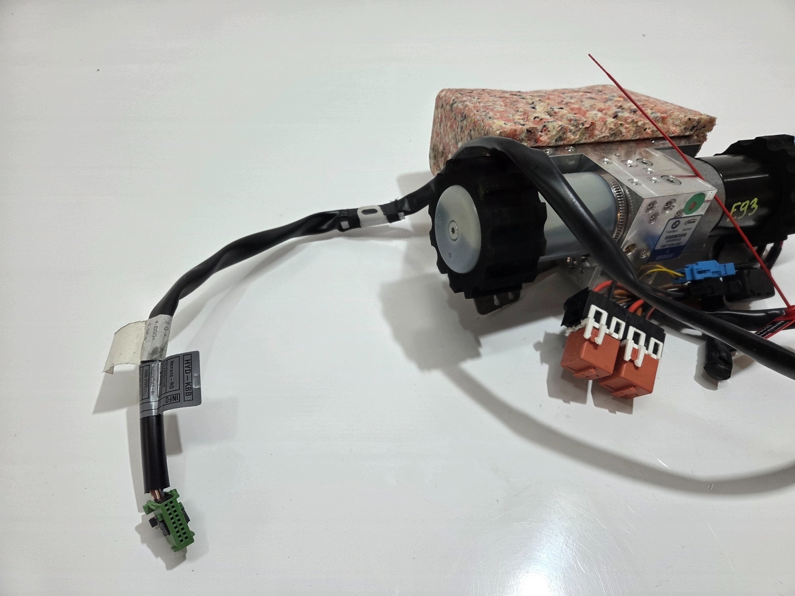 pompe ammortiseur toit BMW E93 OE 7128780