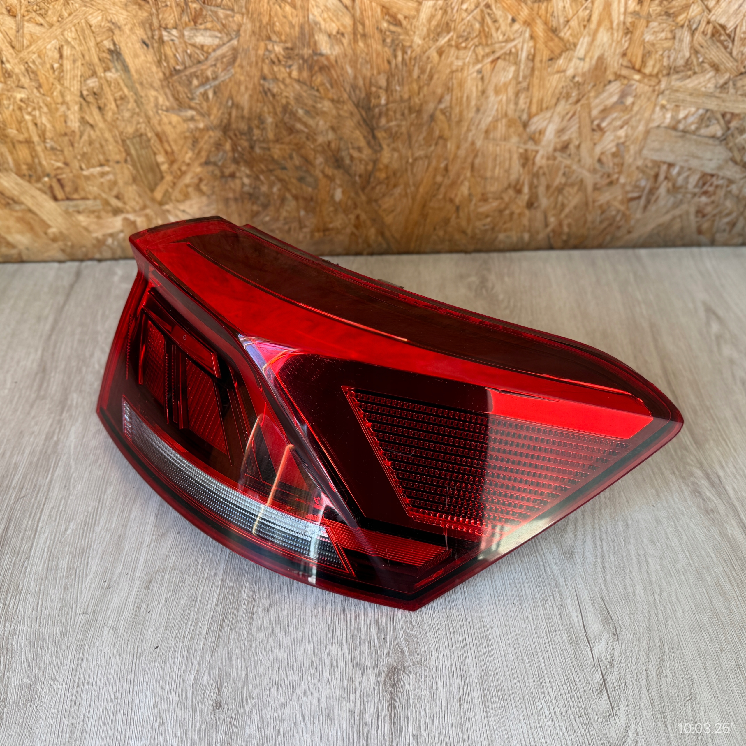 light rear right VW VOLKSWAGEN T-ROC 2GA945096A