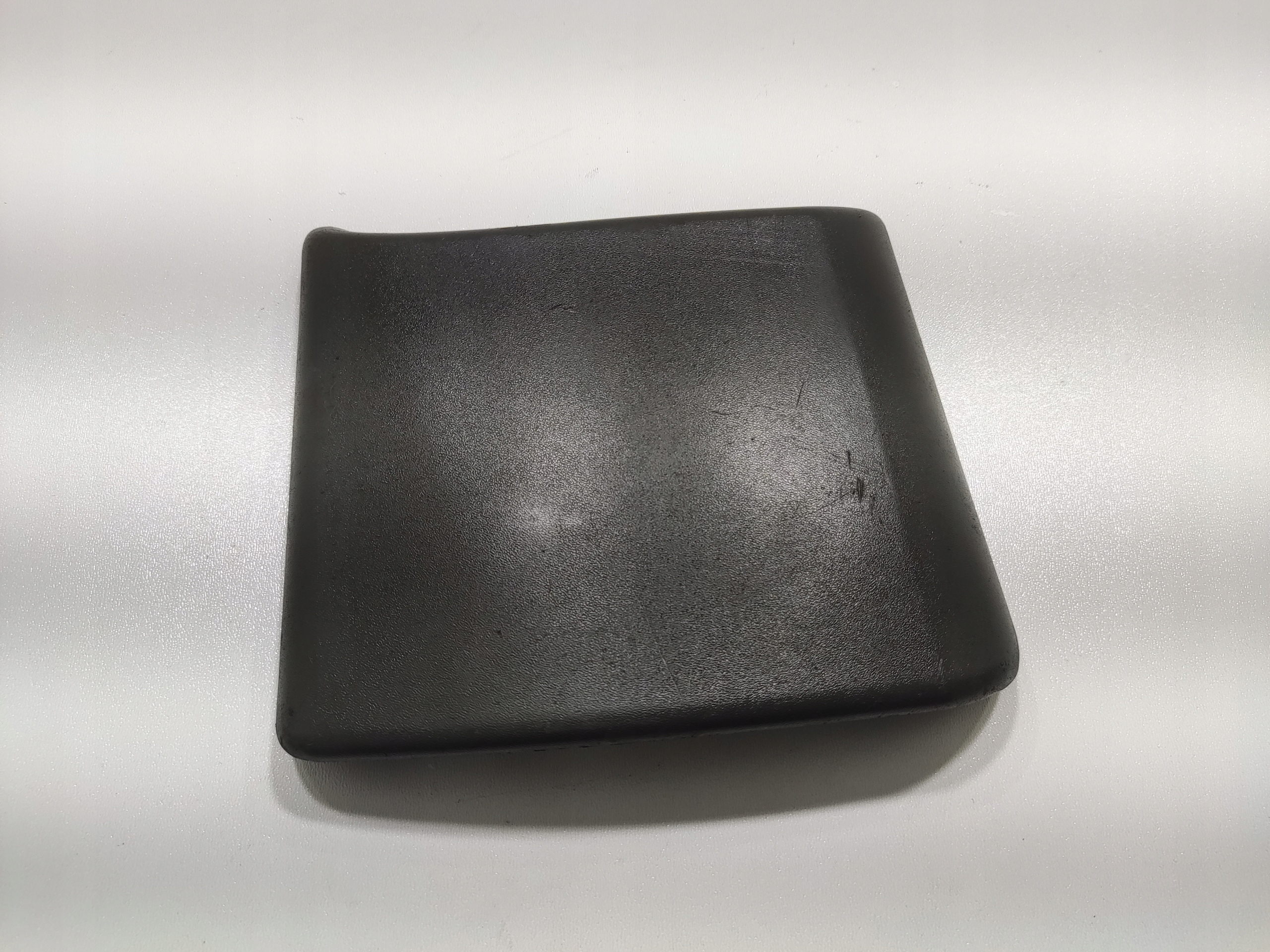moulding left BOK side SLUPKA TRAFIC II VIVARO A 8200326370 2001-2014