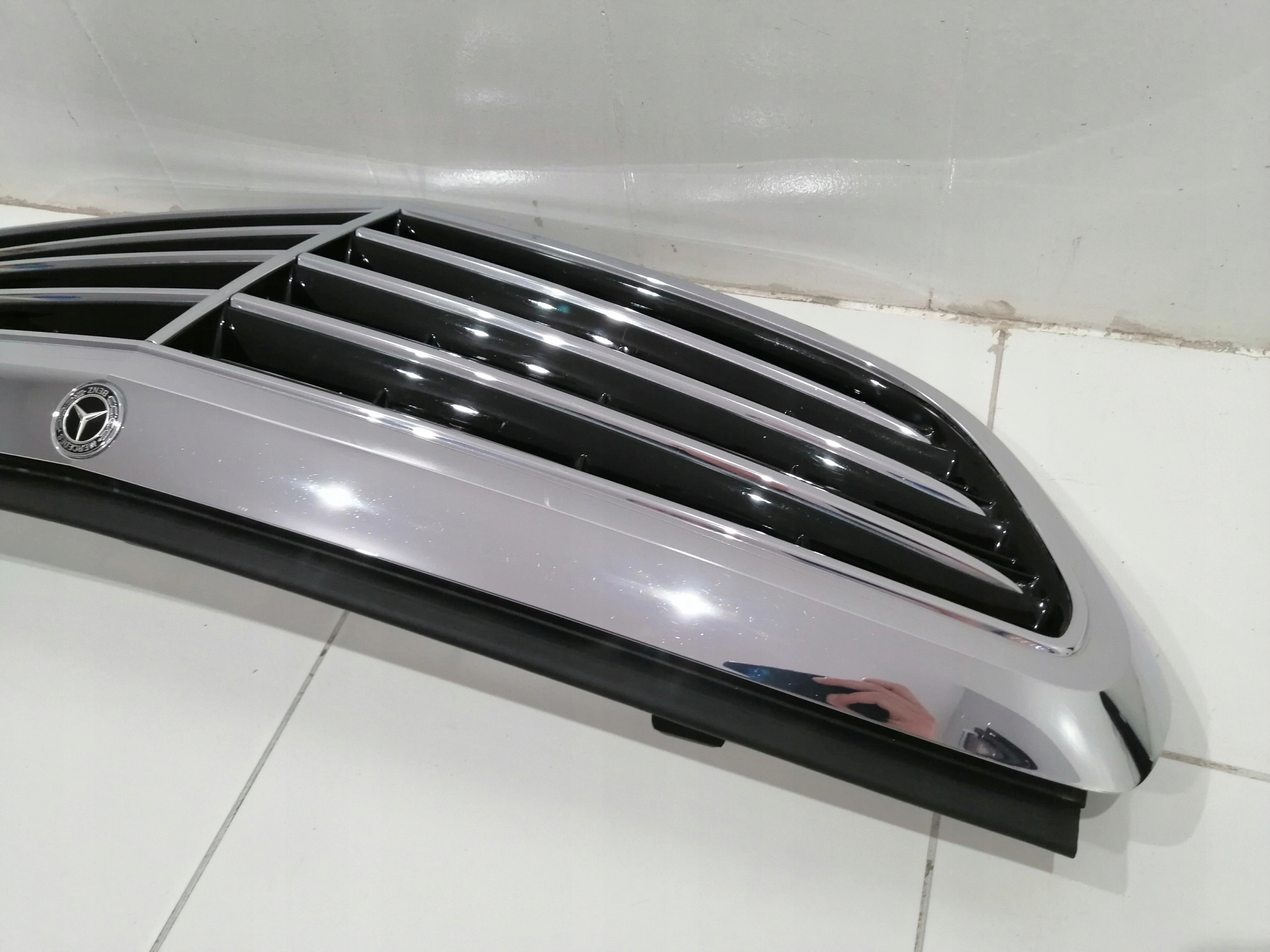 Mercedes-Benz C-Klasse W205 Kühlergrill FRONTGRILL Kühlergitter A2058806606 - Thumbnail 9