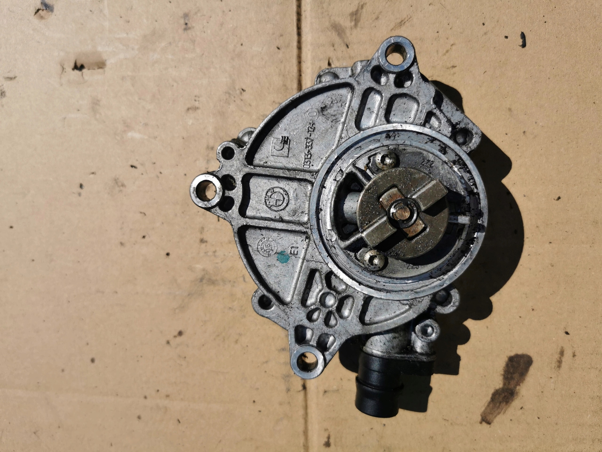 BMW E60 520I 0313-327-116 Pompa VACUM WACUM