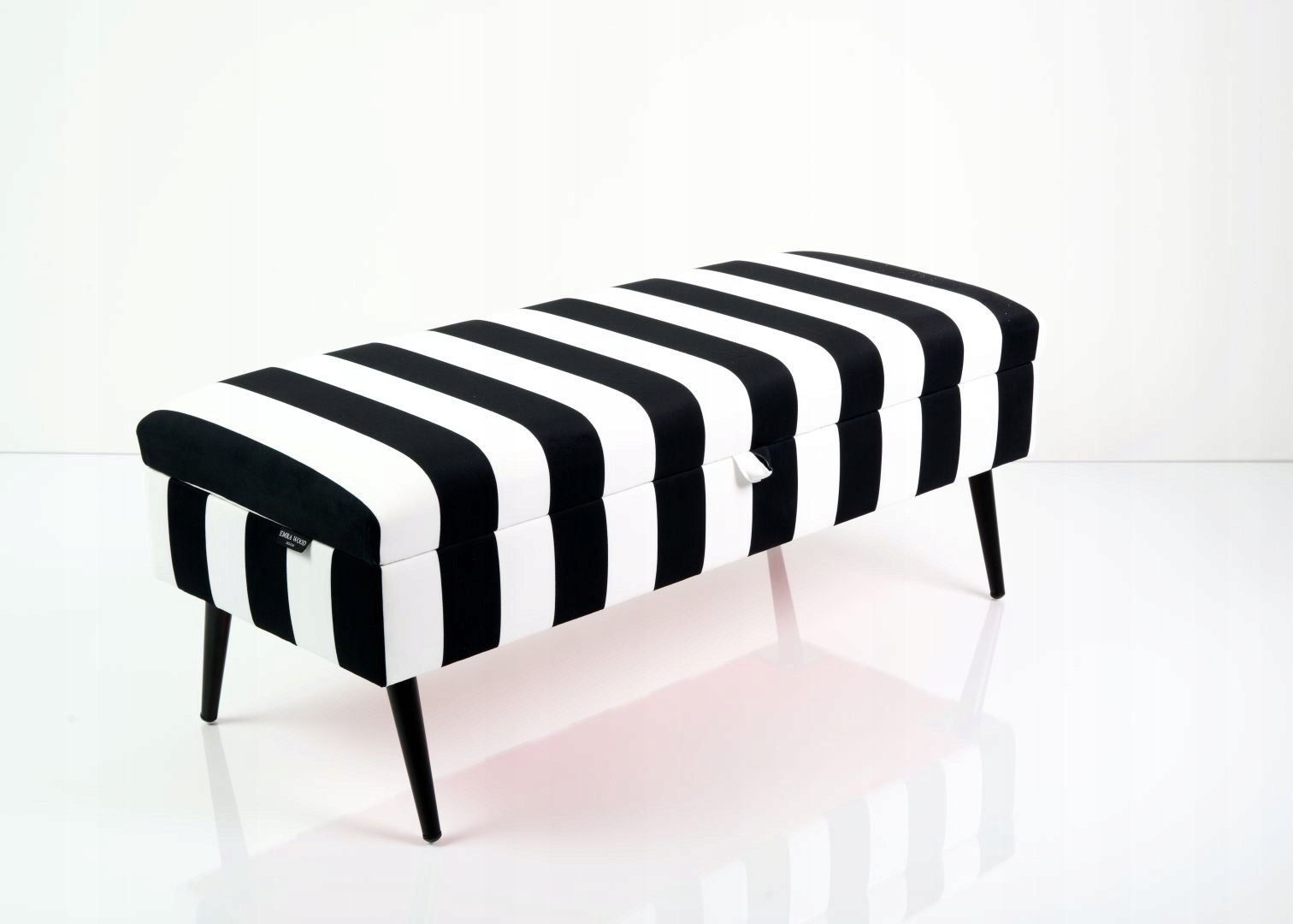 Skrzynia Kufer Meble Sypialnia EMRA WOOD 200 Pojemność skrzyni 50 l