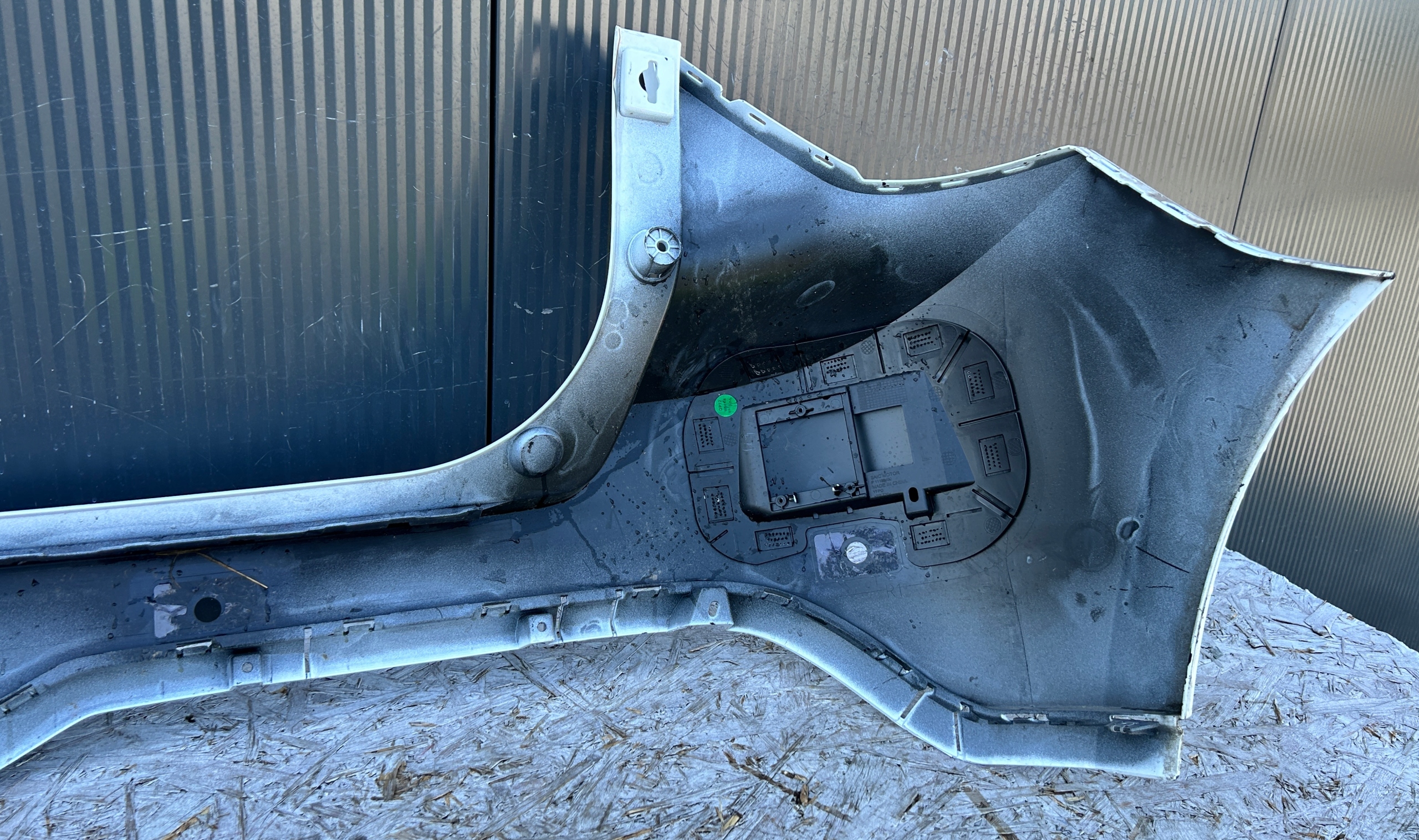 Stoßstange heck hinten MG 4 MG4 EV PDC