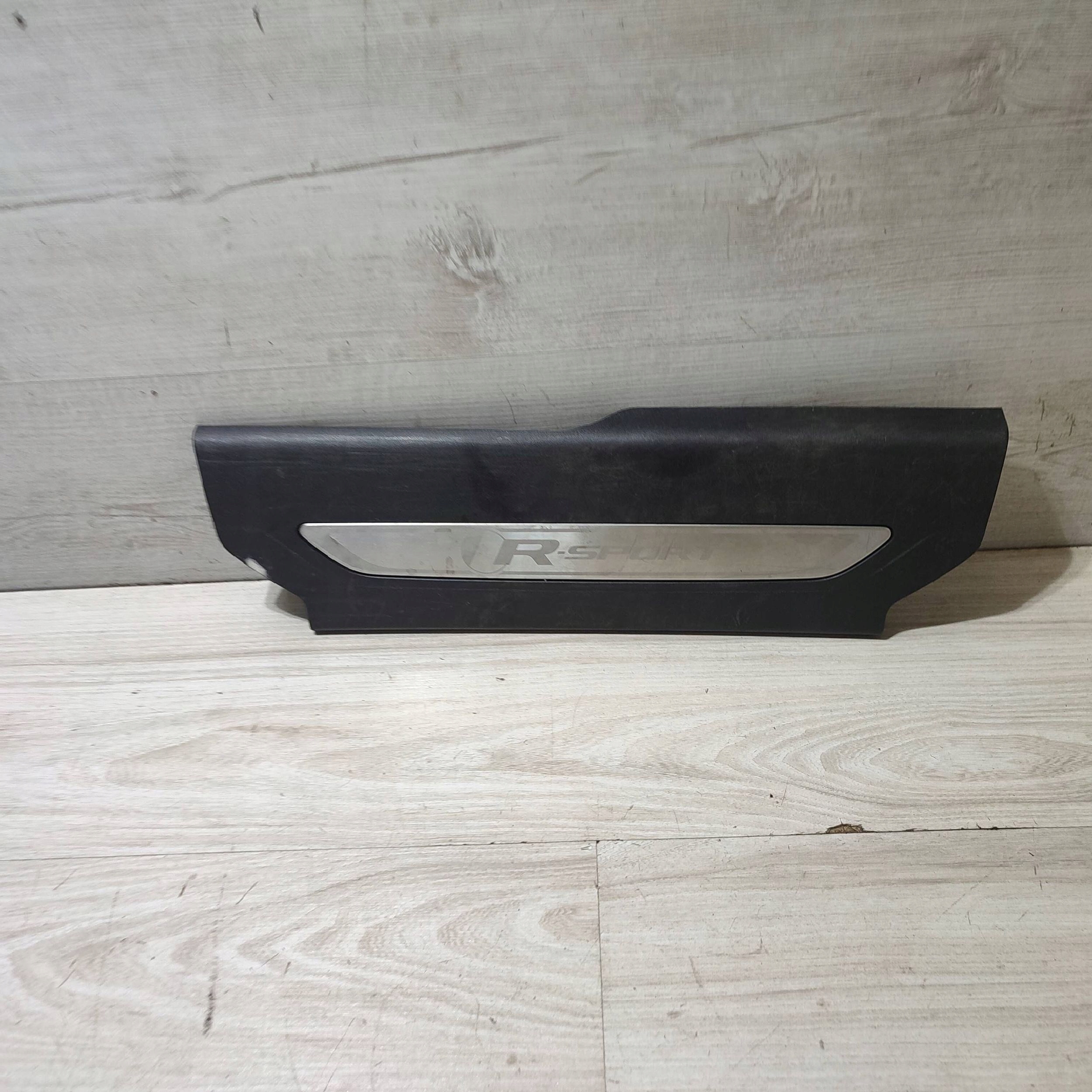 cap threshold door przednich front side right Jaguar F-Pace HK8313200