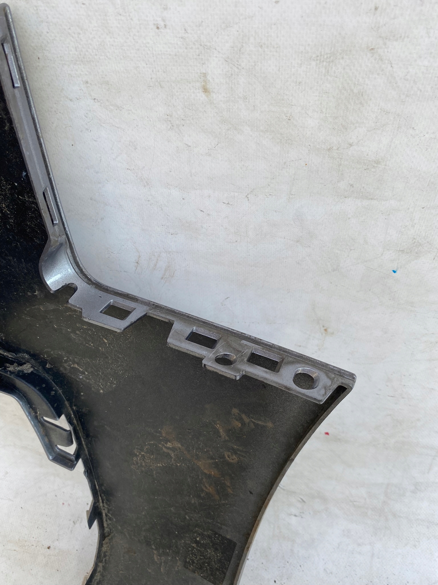 CITROEN BERLINGO IV Ecke der Stoßstange heck links