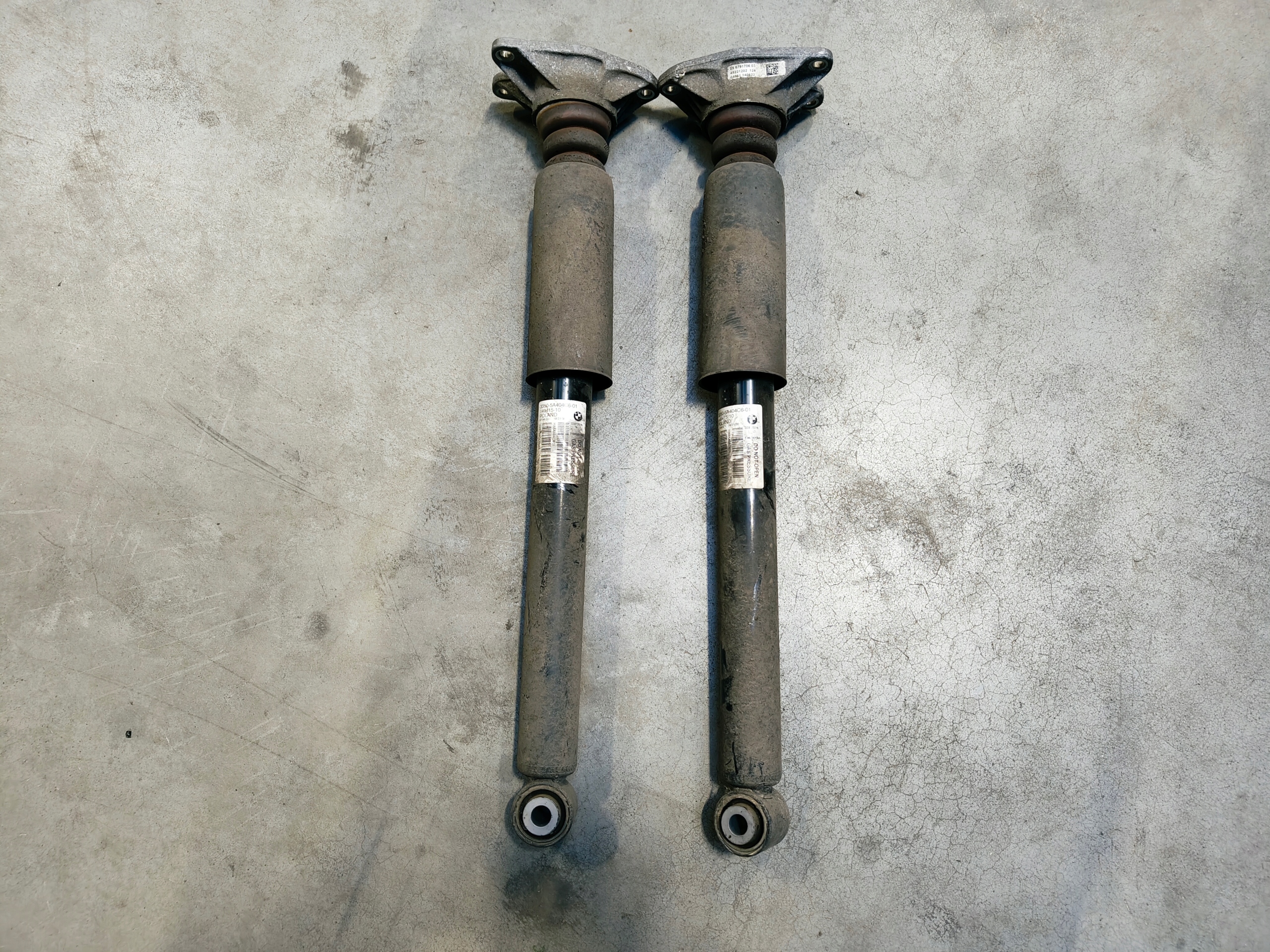 BMW 2 F44 amortizer stražnji dio 5A404C6