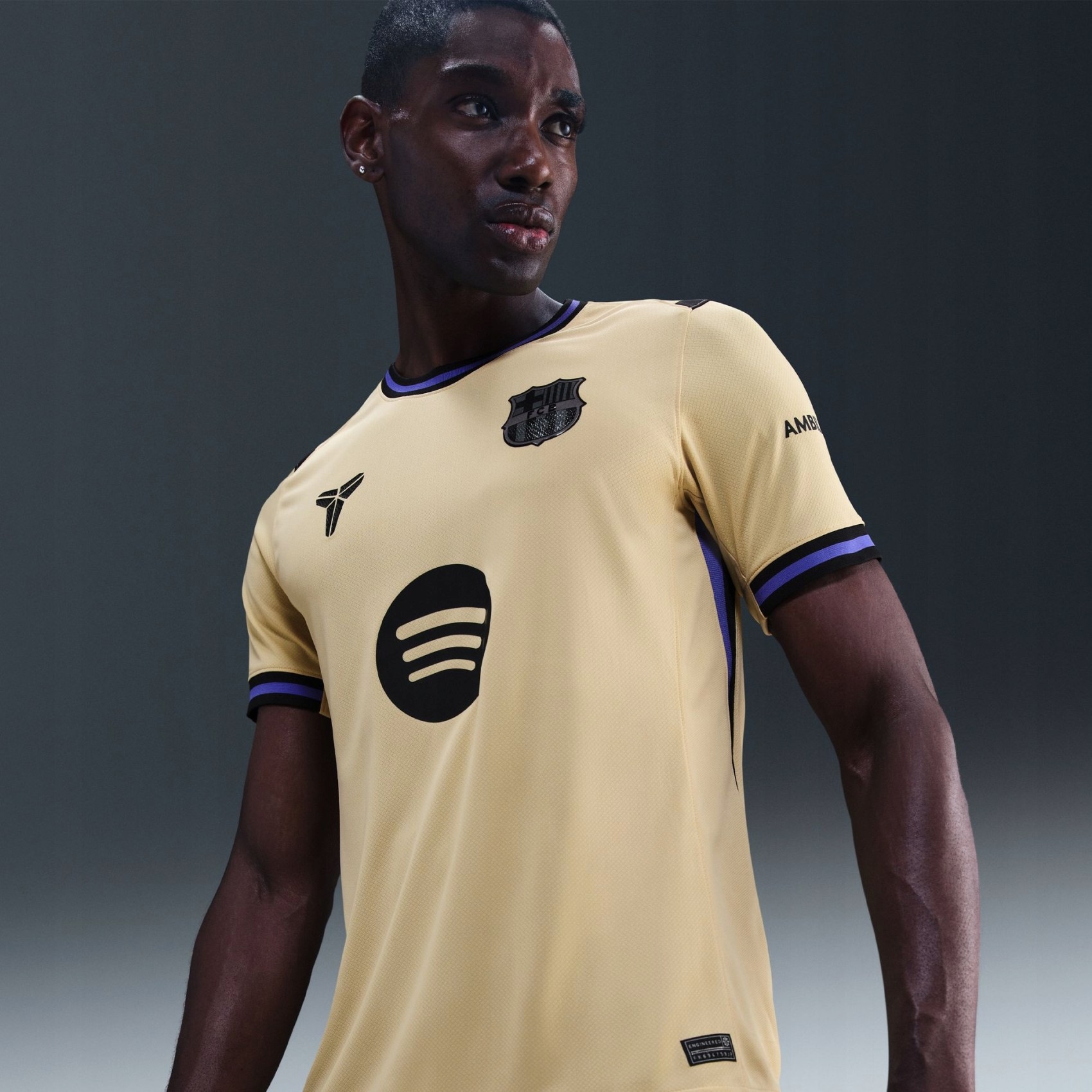 Koszulka piłkarska męska Nike x Kobe Fc Barcelona 25/26 HJ4603-785 r. L