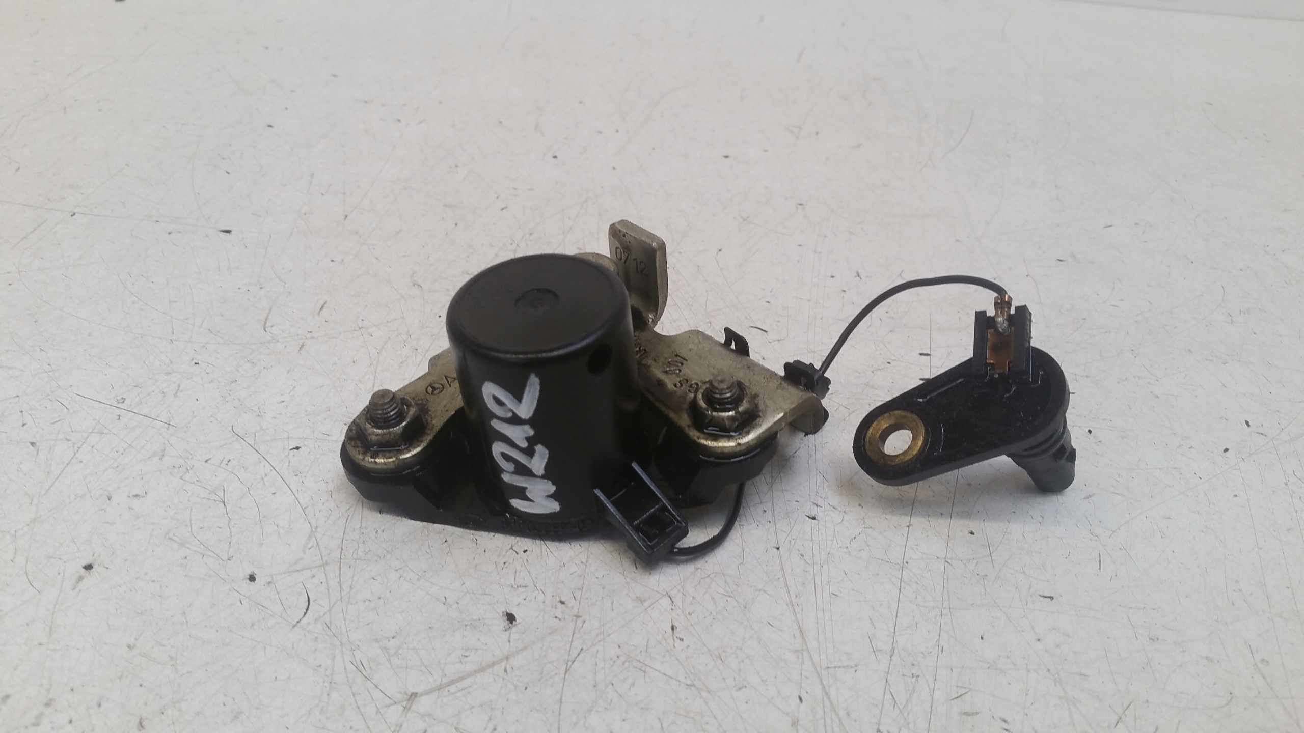 sensore Livello olio 6510181540 Mercedes W212