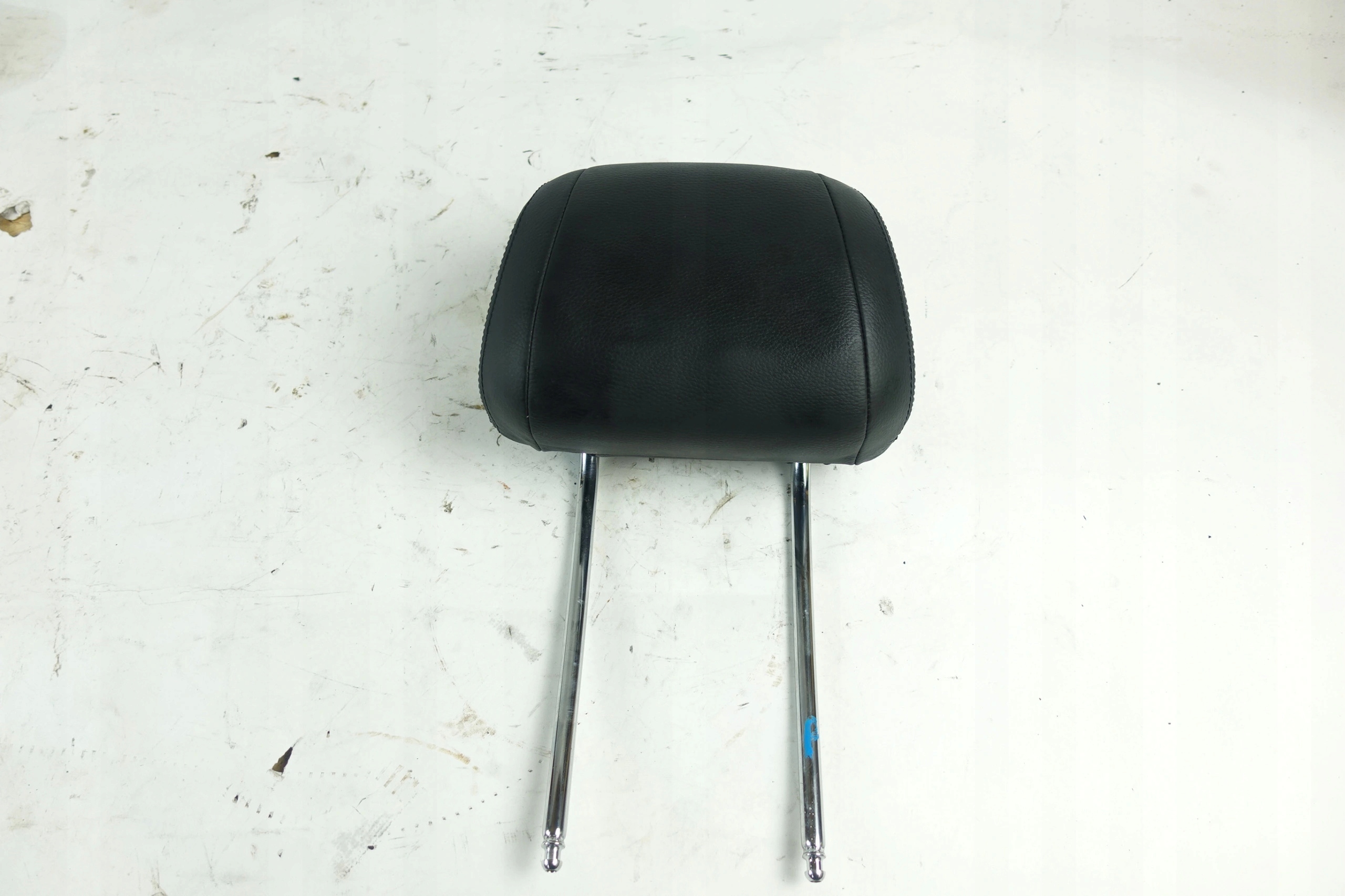 0036675 - BMW X5 F15 подголовник сиденья