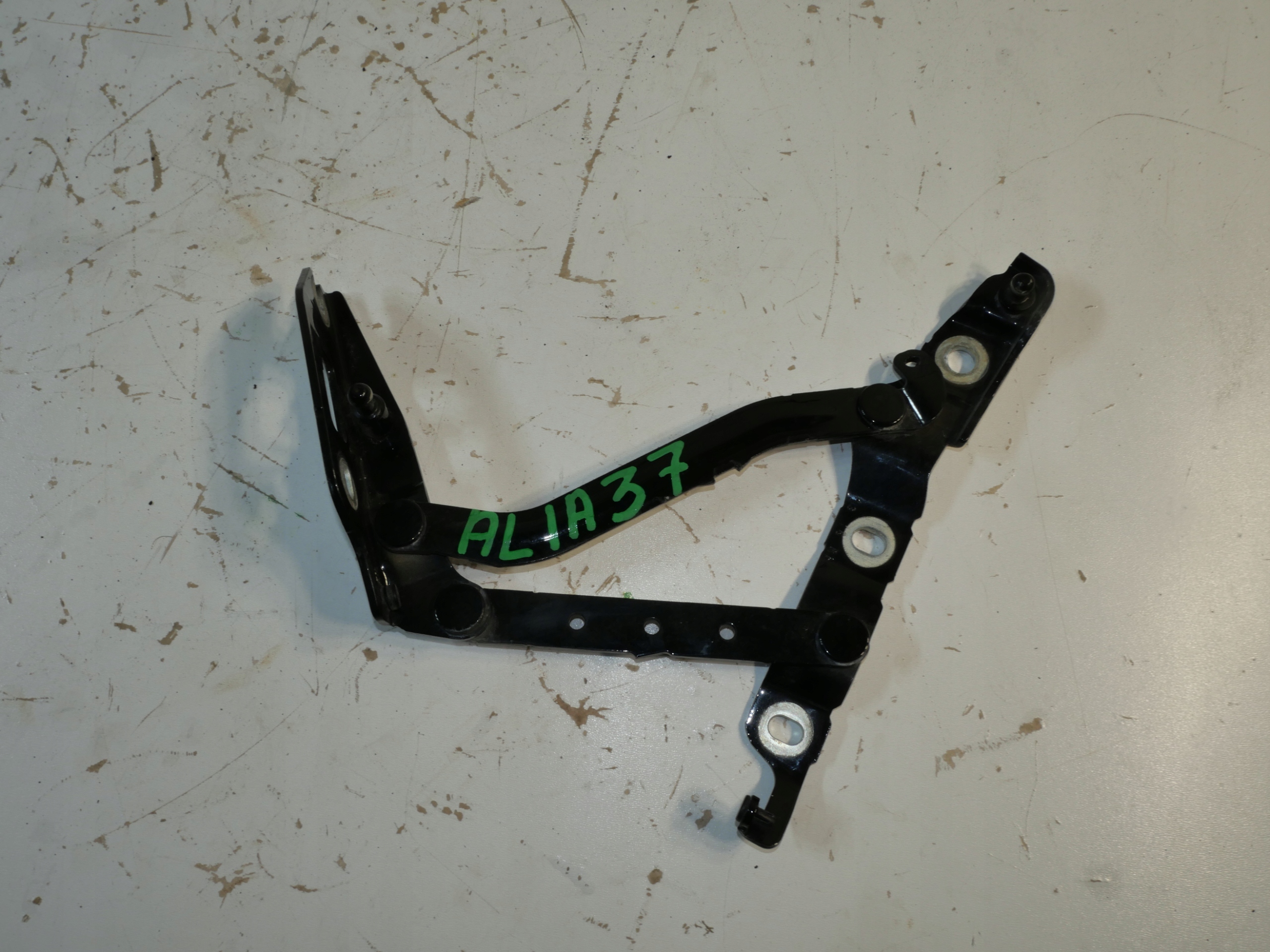 hinge telescope bonnet right 8F0827302B AUDI A5