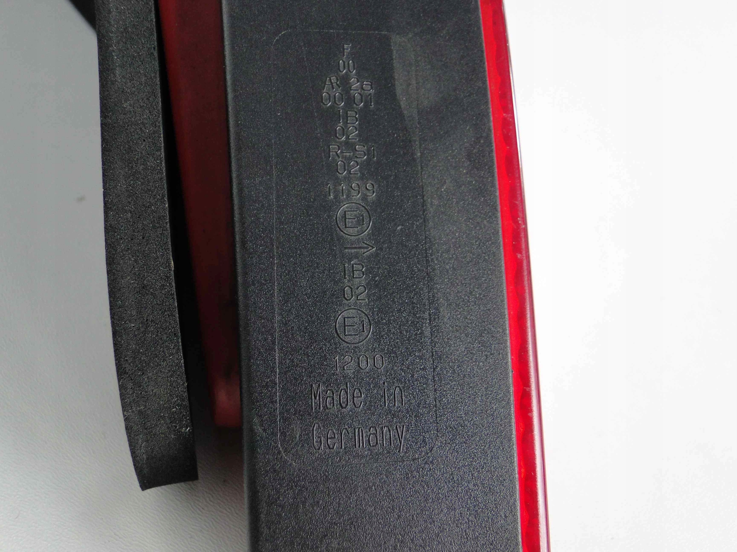 MERCEDES SL R230 230 light rear right