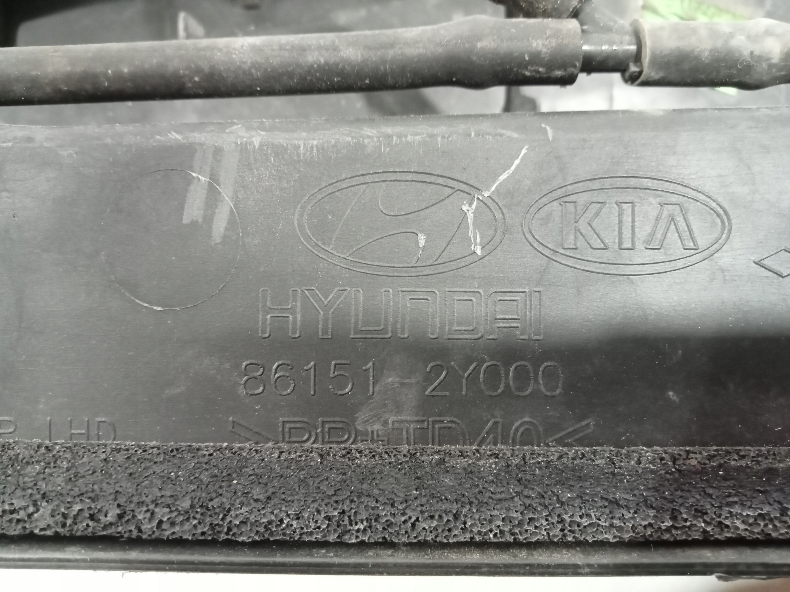 TAY-102 HYUNDAI IX35 PODSZYBIE HYUNDAI IX35 86151-2Y000 09-13 Wersja Europejska