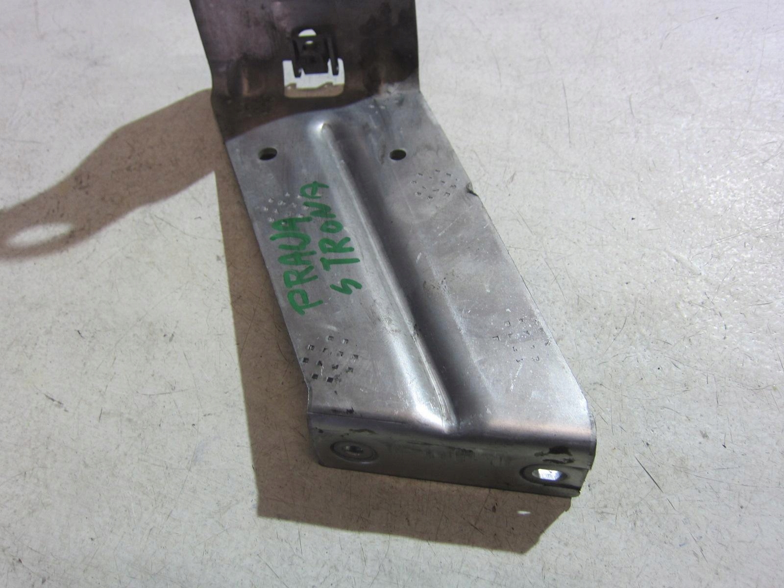 BMW X5 E70 N52 bracket WLOTU air right left