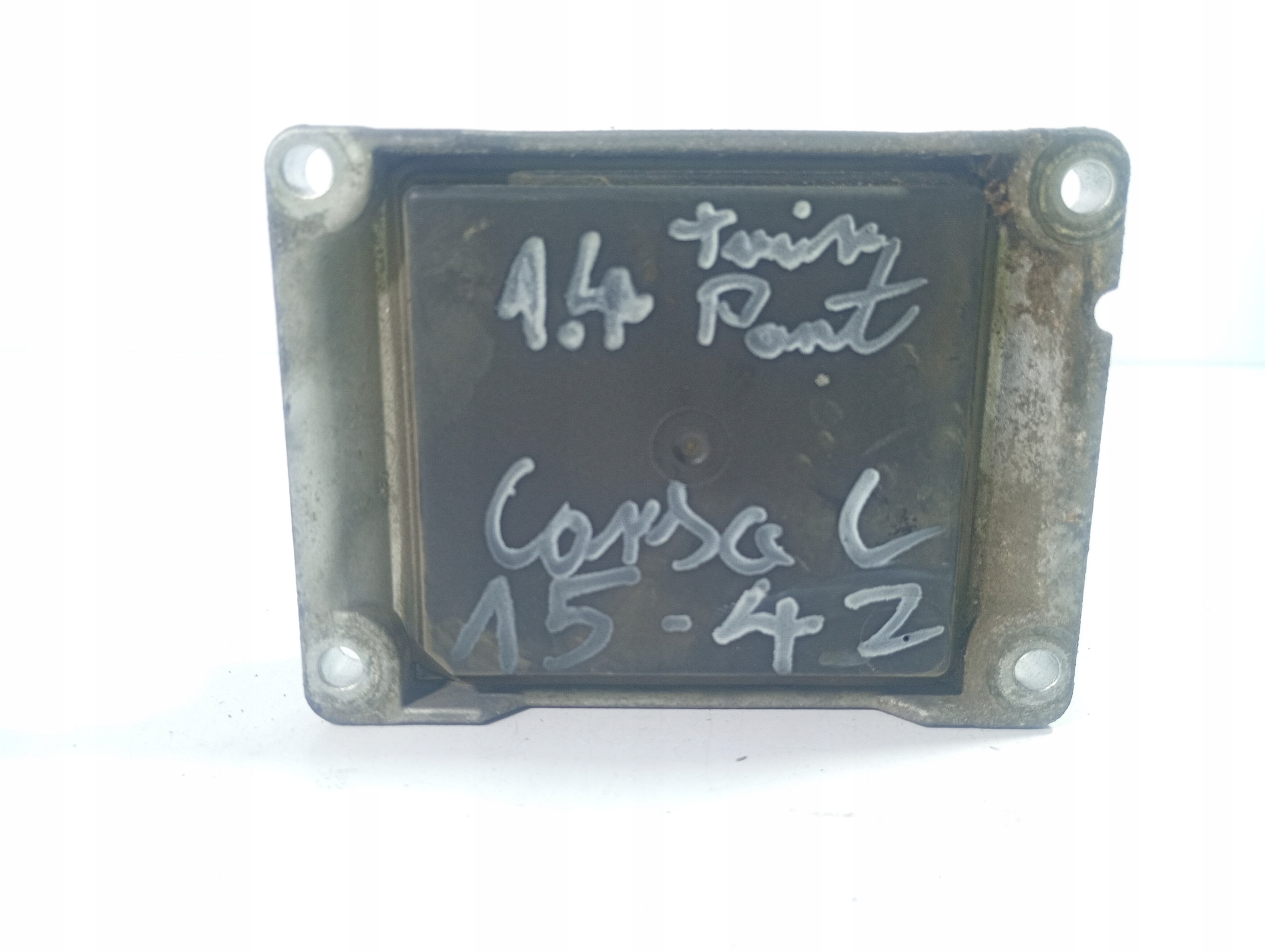 Opel Corsa C LIFT 00-06 computer control unit of the engine OE 55354328