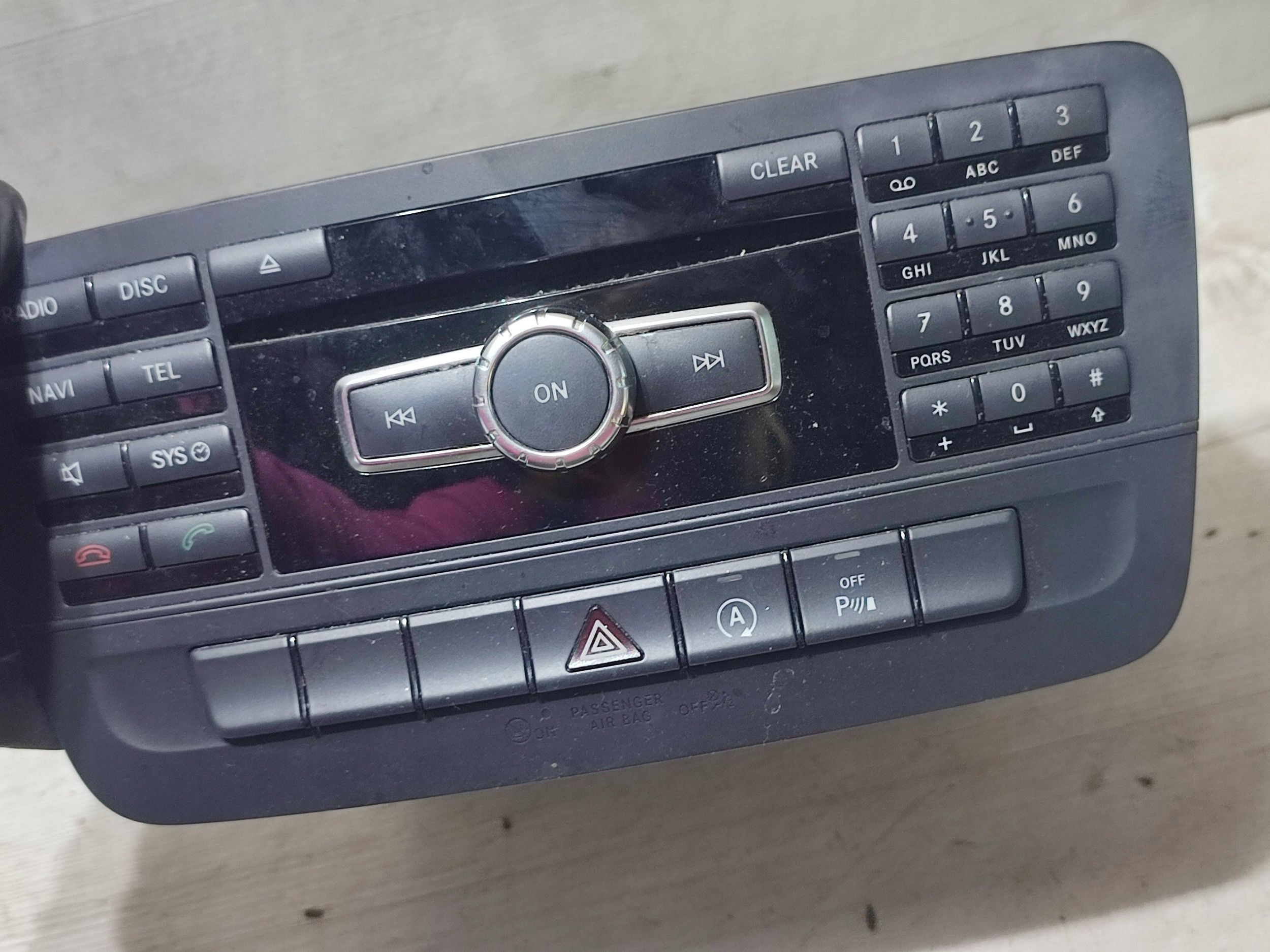 Mercedes-Benz GLA W156 2015 Panel / radio CD/DVD/GPS