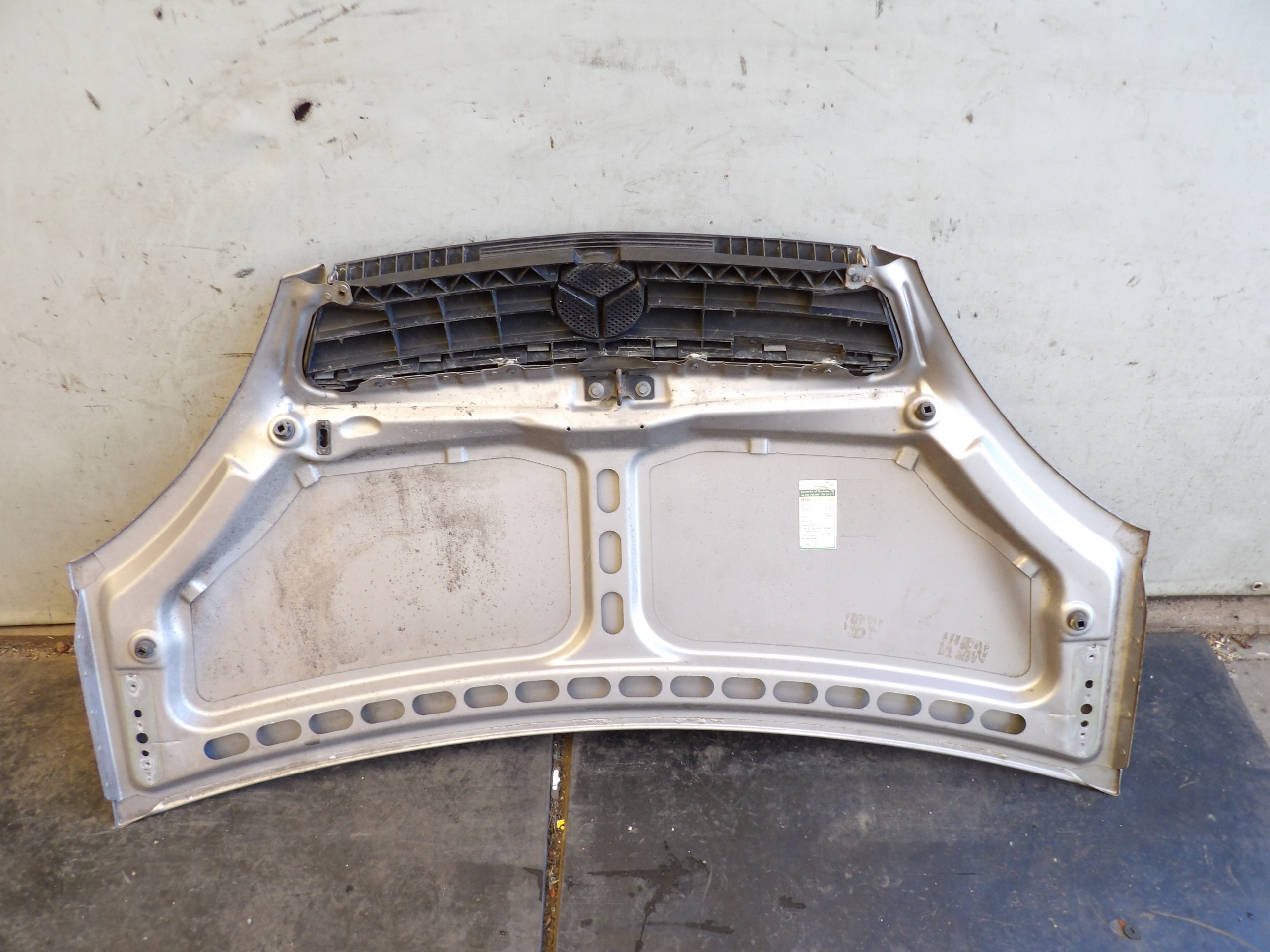 Mercedes A140 cofano lak. 706