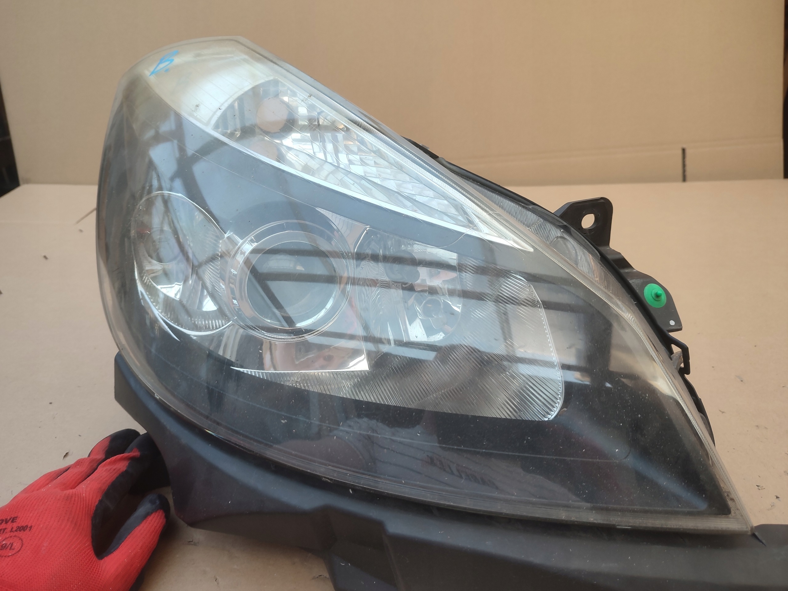REFLEKTOR right front right lens EU RENAULT CLIO 3 III 05-09 8200261612