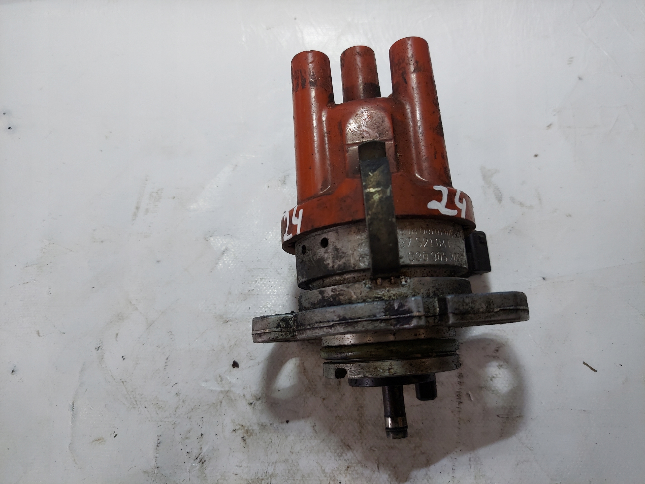 APARAT ignition VW POLO 6N 1.0 B 030905205H