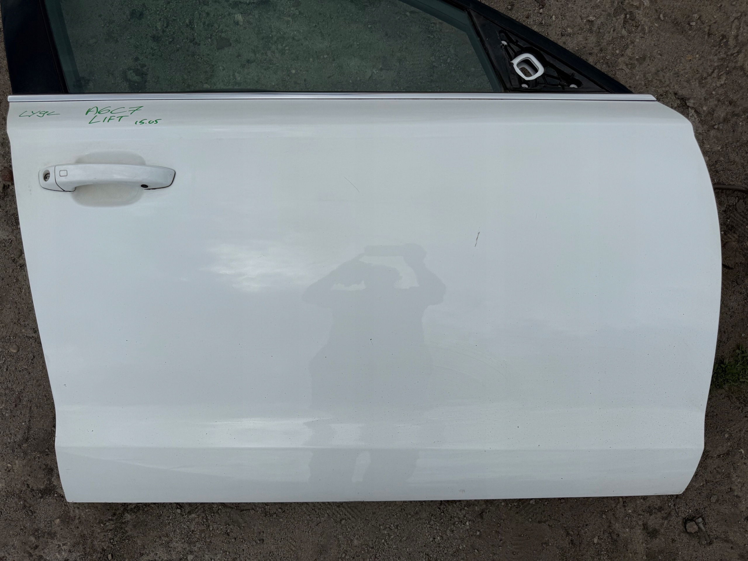 AUDI A6 C7 LIFT door right front right front LY9C