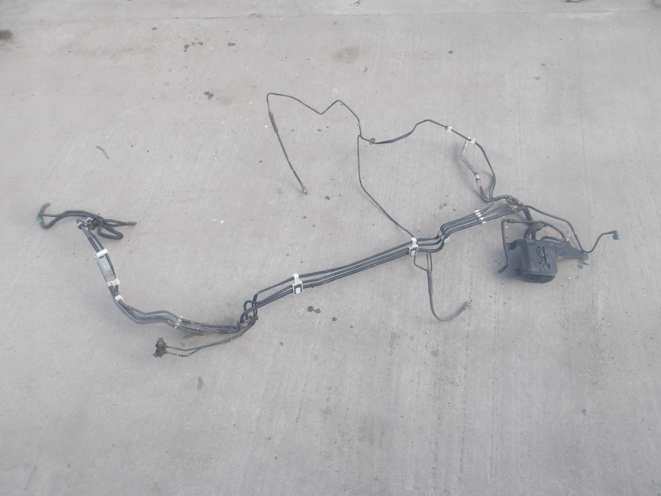 MAZDA CX-5 KD 12-17 2.0 2.5B PE PY fuel hoses carbon filter OE
