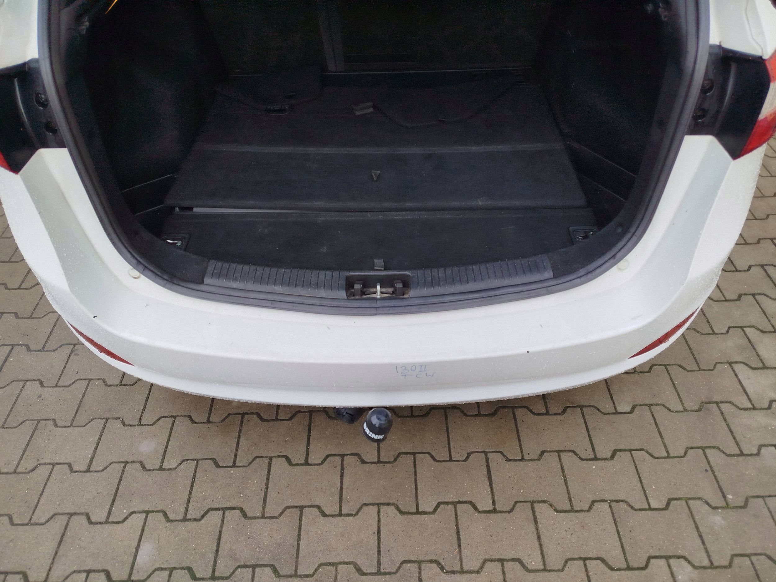HYUNDAI I30 II KOMBI TCW bumper rear part rear complete 2012