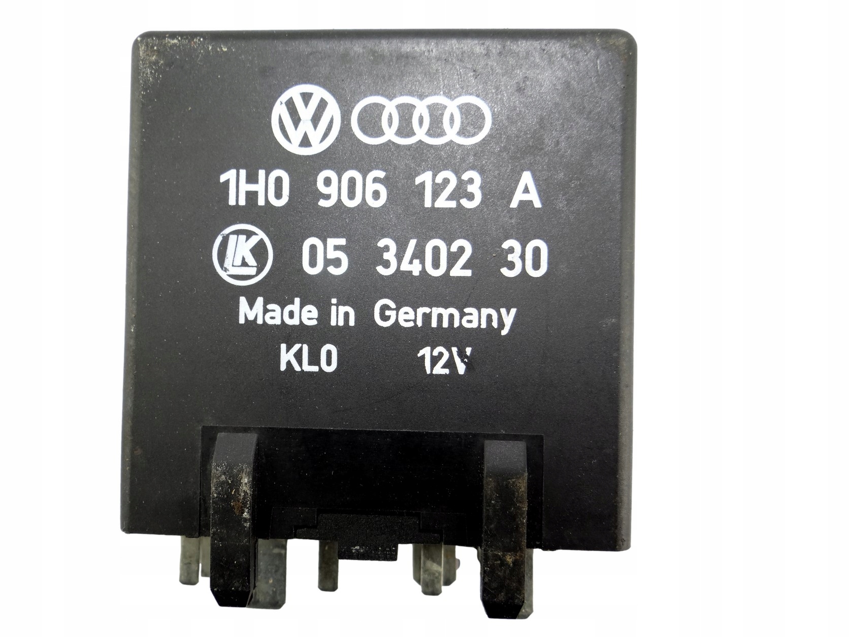 relay plugs ZAROWYCH VOLKSWAGEN PASSAT 1H0 90