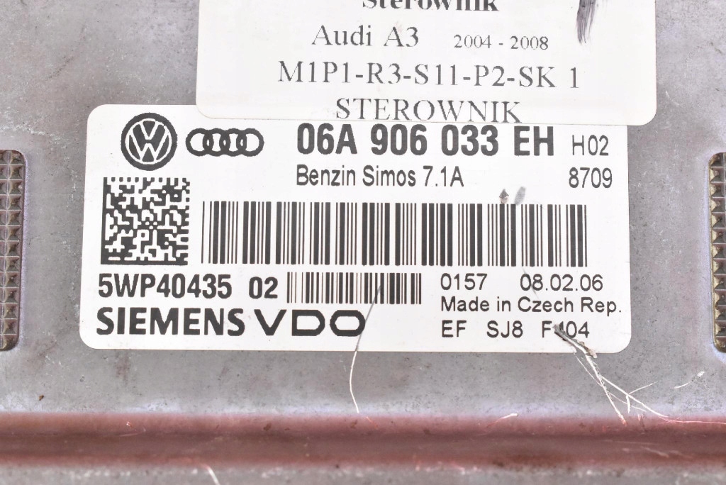 control unit computer of the engine 06A906033EH 5WP40435 AUDI A3 8P 1.6 8V 102 KM
