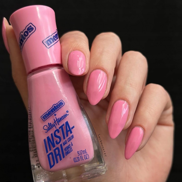 Sally Hansen Insta Dri Lakier Confection Perf 699 Marka Sally Hansen
