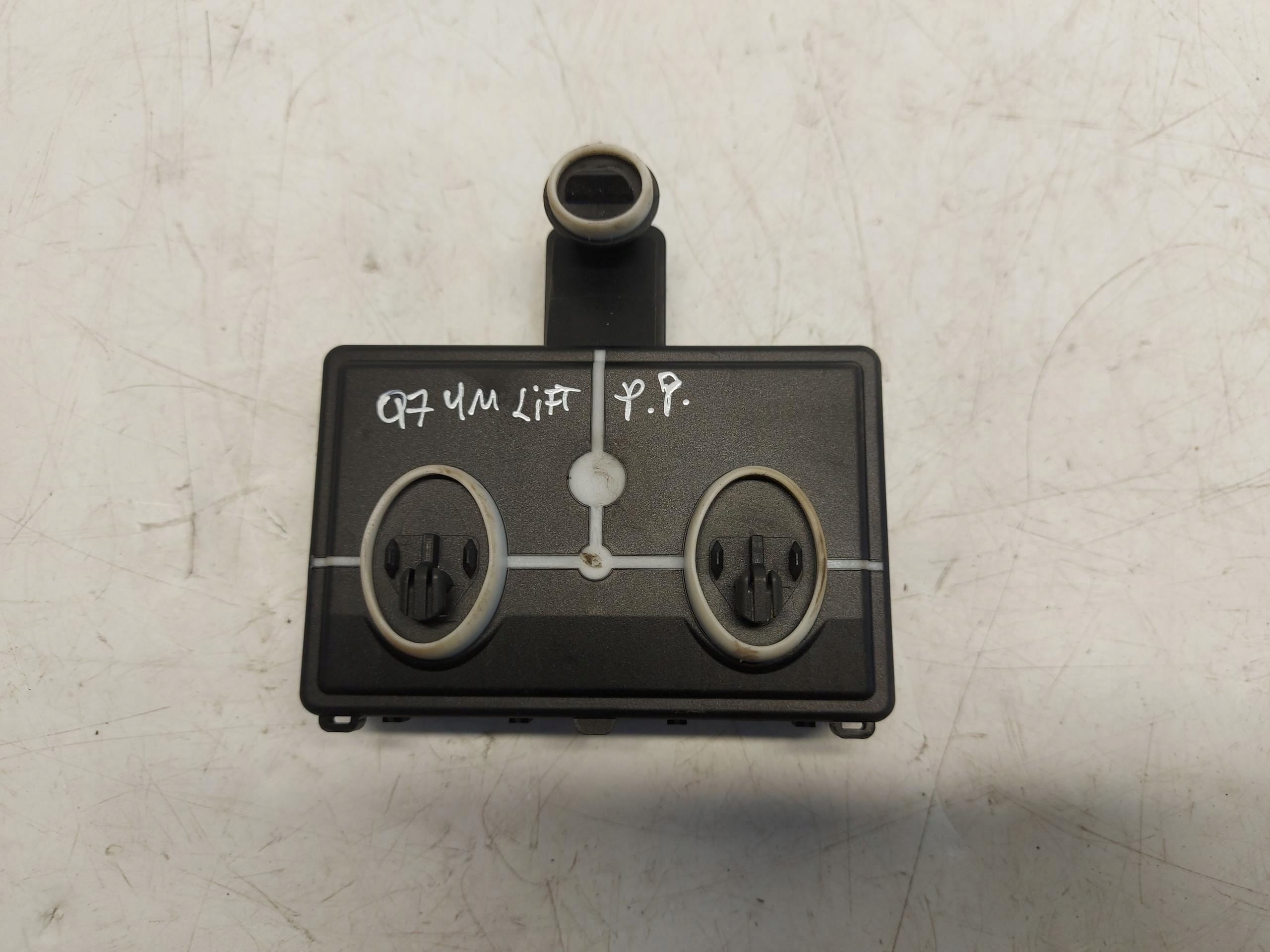 Audi Q7 II LIFT 4M0 module control unit door right front 4m0959593n