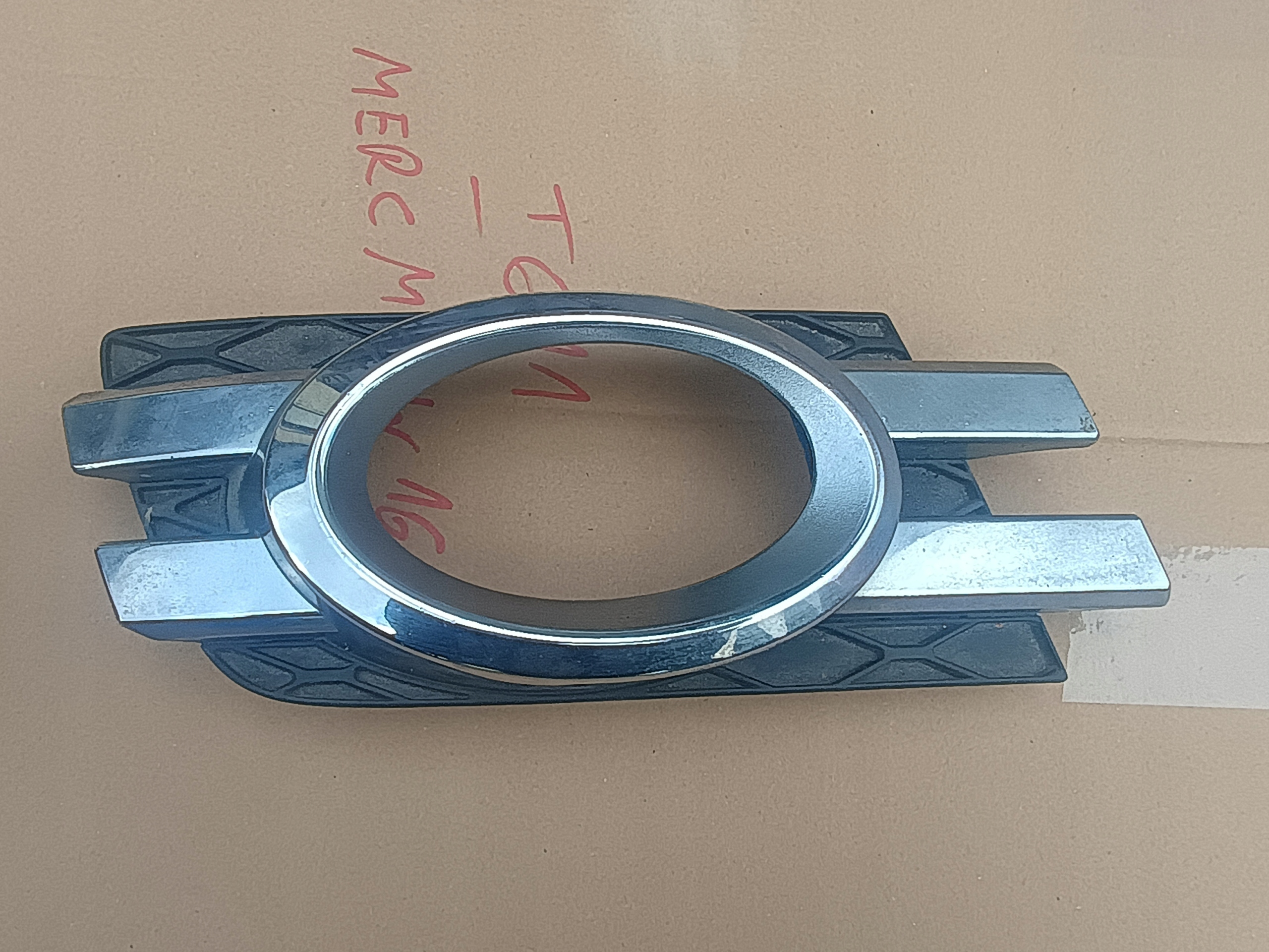 Lüftungsgitter HALOGENA rechts vorne MERCEDES GL X164