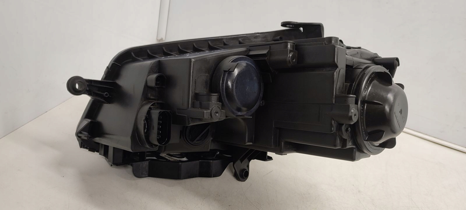 light front front right VW Touran LIFT 1,6 8V MPI