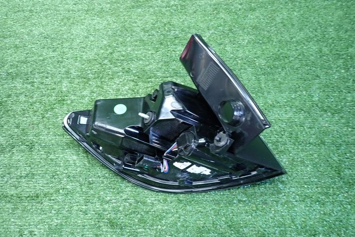 RENAULT AUSTRAL LED 22- light right rear rear part