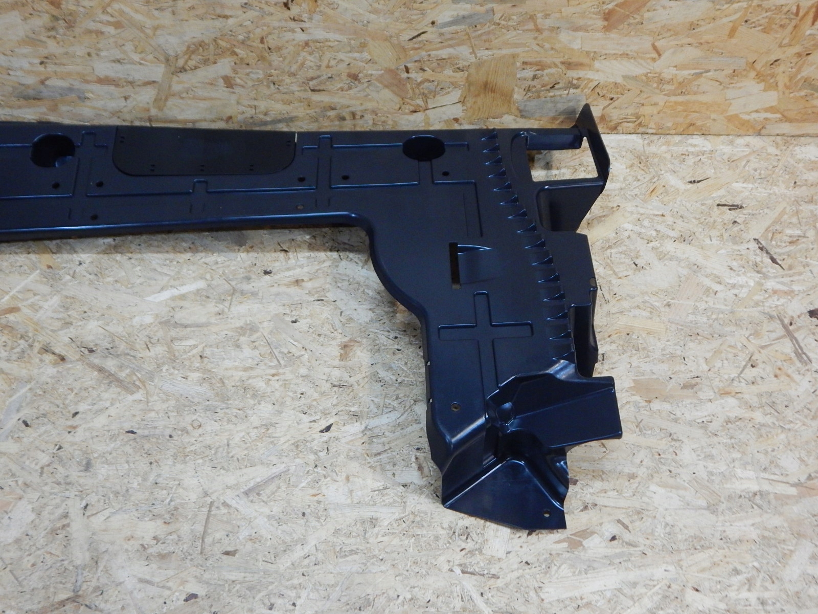 VW T6 T5 LIFT osłona płyta podwozia 7LA825101D Typ silnika Diesel