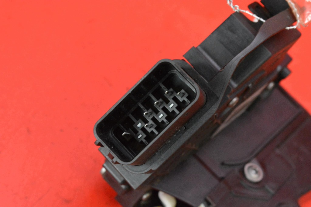 lock door left front front EU 6M2A-R21813-ED FORD S-MAX MK1 LIFT 10-15