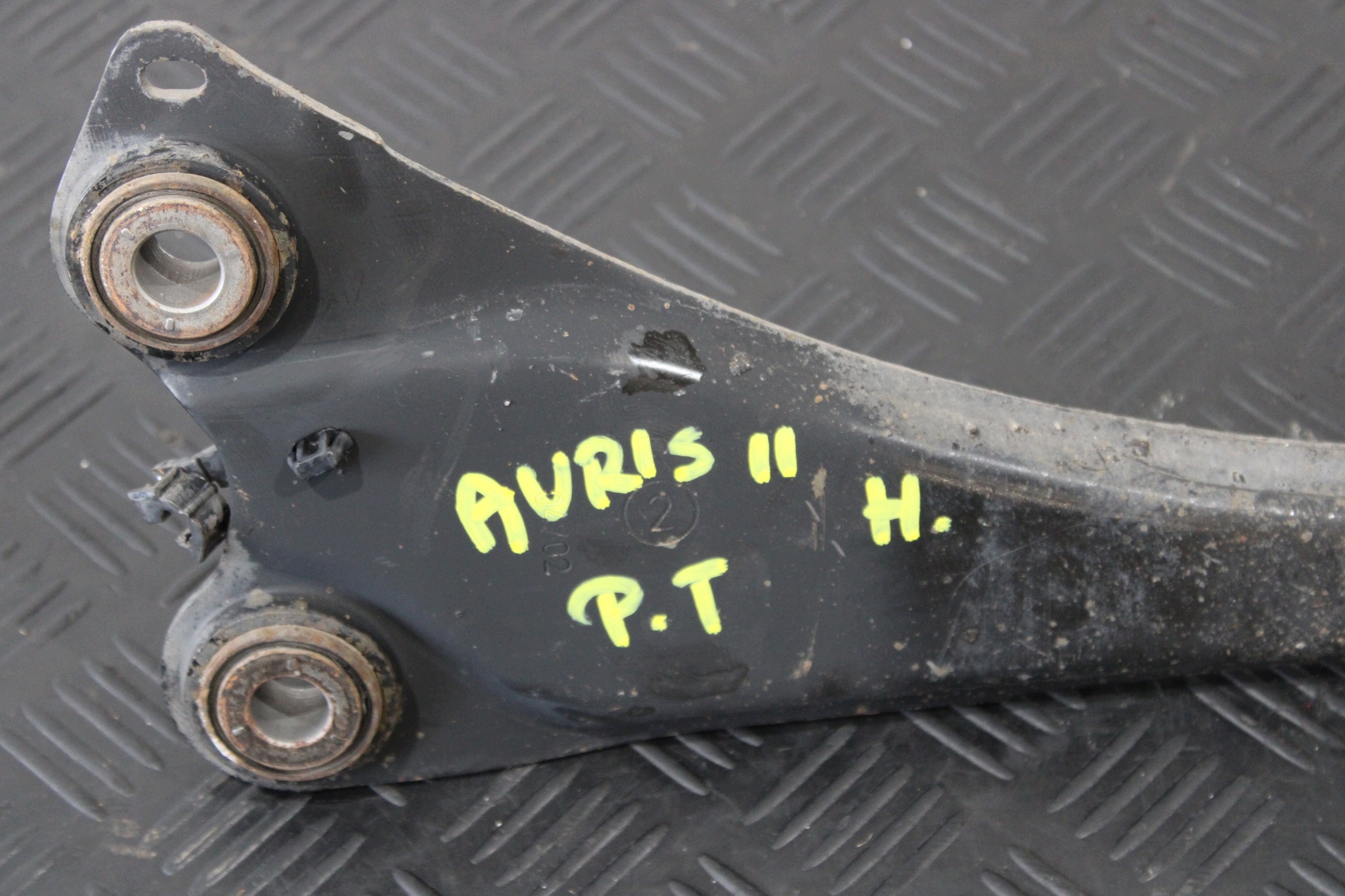 querlenker rechts heck hinten TOYOTA AURIS II 2 KOMBI