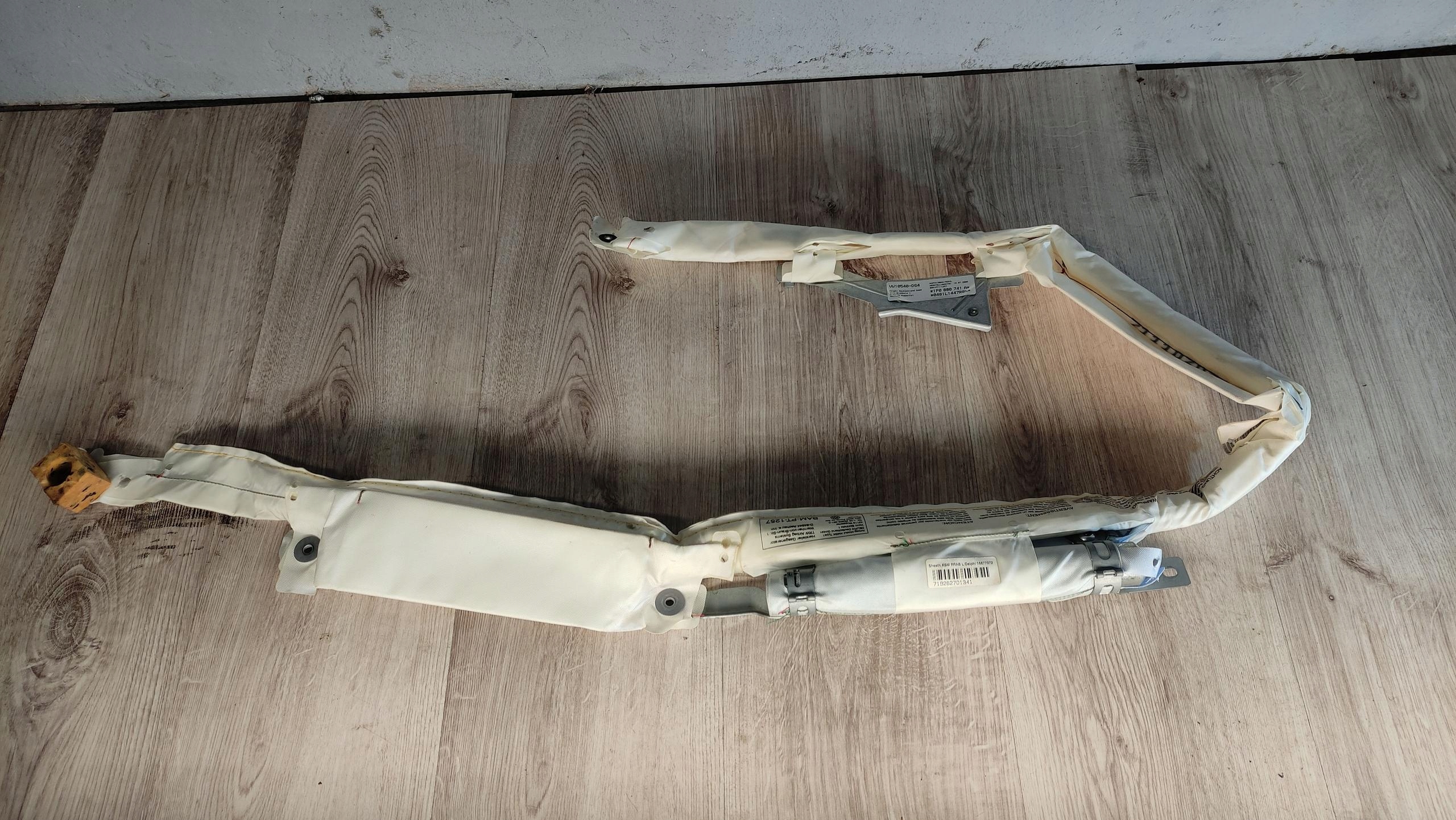 seat Leon II пиропатрон подушки безопасности левый 1P0880741A