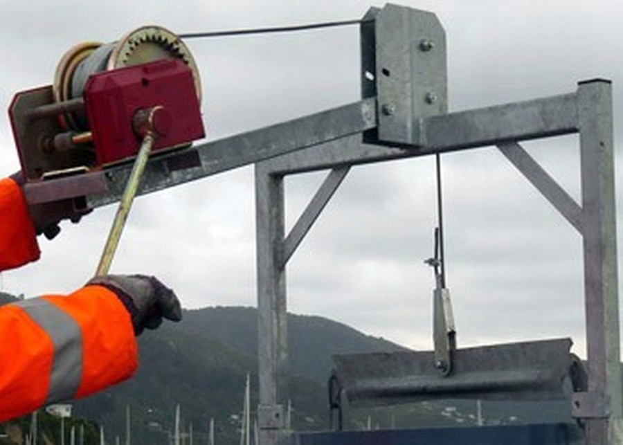 WCIĄGARKA WYCIĄGARKA RĘCZNA KORBA 1200kg LINKA 10m Marka Geko