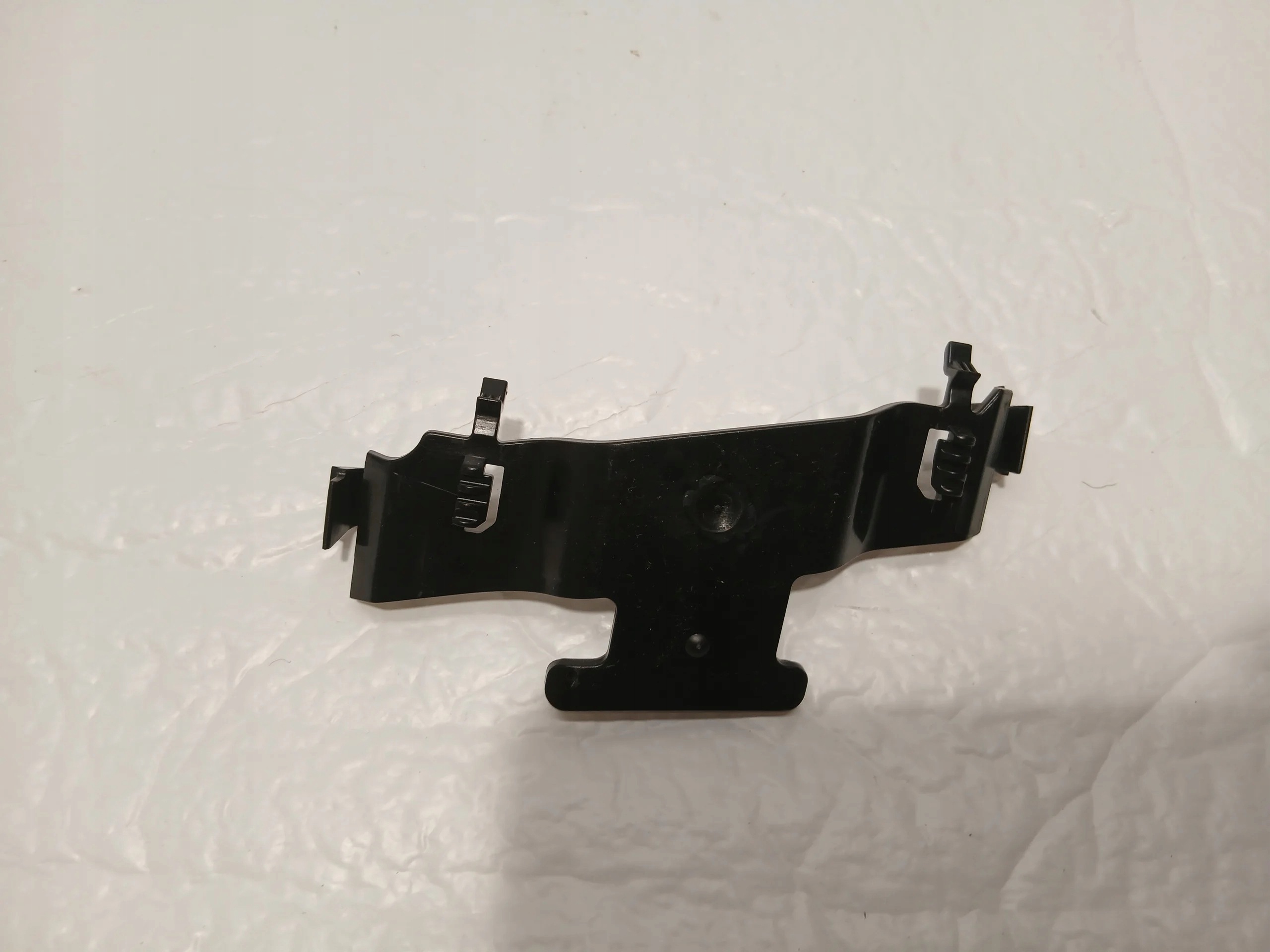 AUDI A4 B9 LIFT holder covers pillar 8W0867191